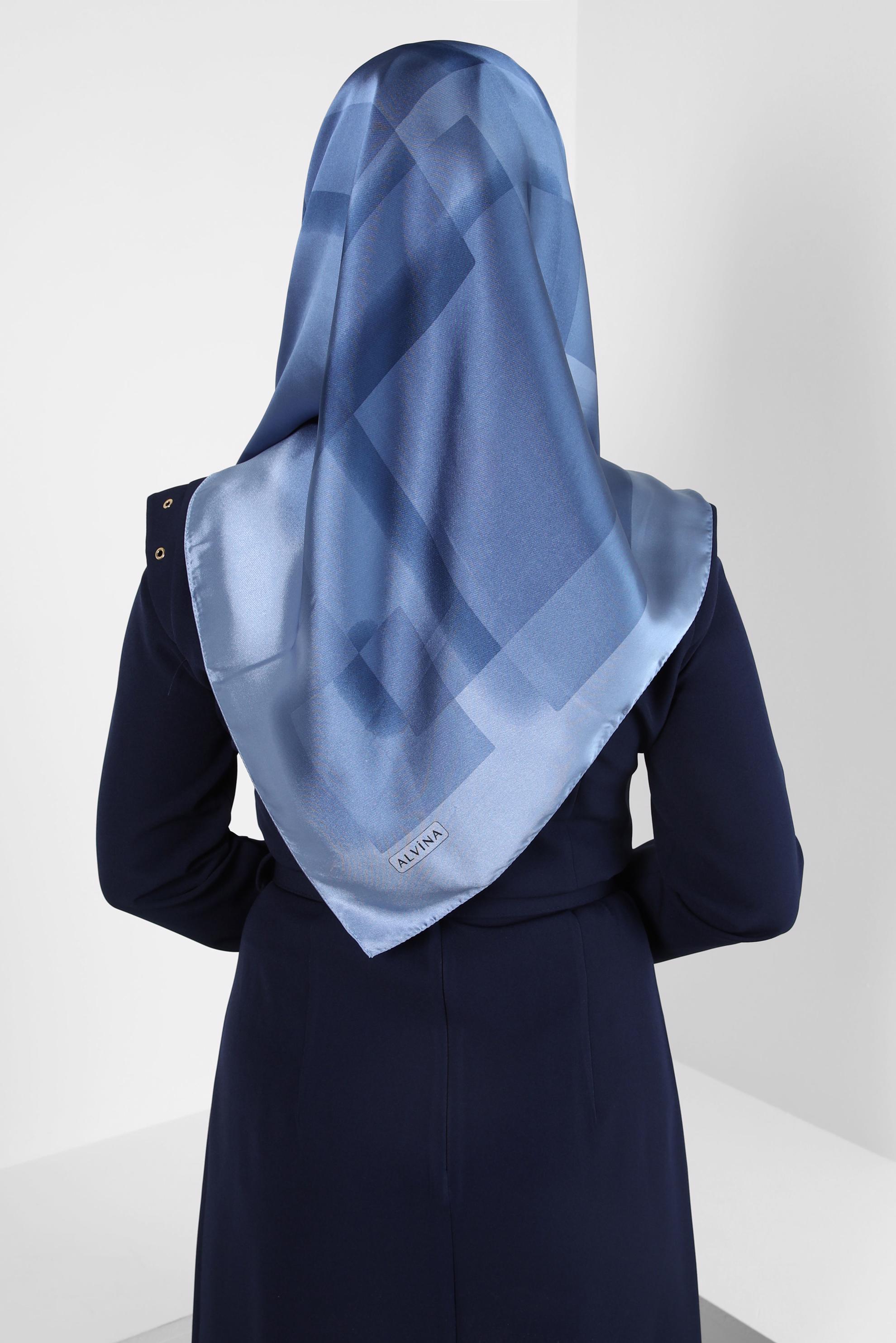 Tesettür giyim LACİVERT ALVİNA GEOMETRİK DESENLİ EŞARP 8250