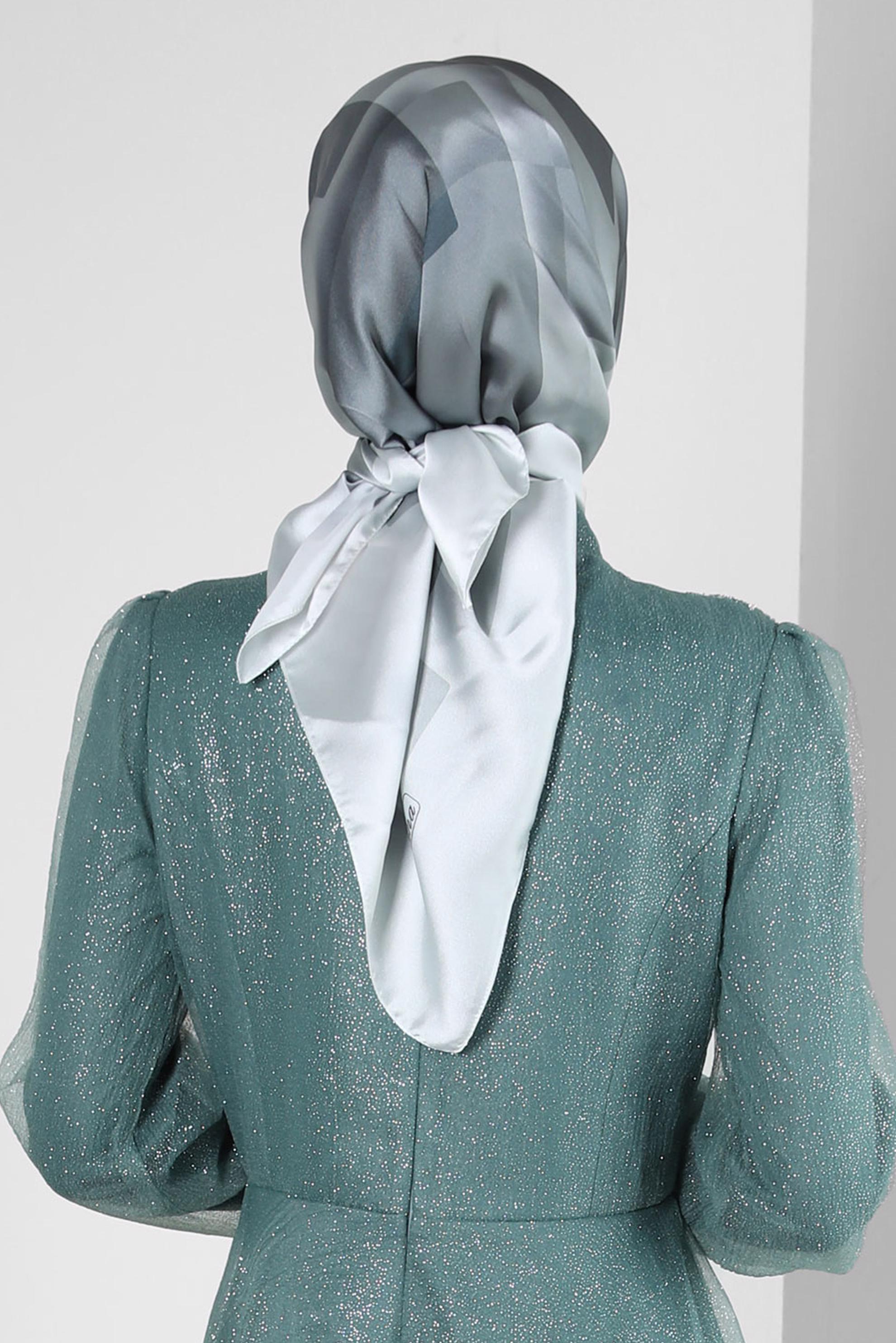 Tesettür giyim YEŞİL ALVİNA GEOMETRİK DESENLİ EŞARP 8250