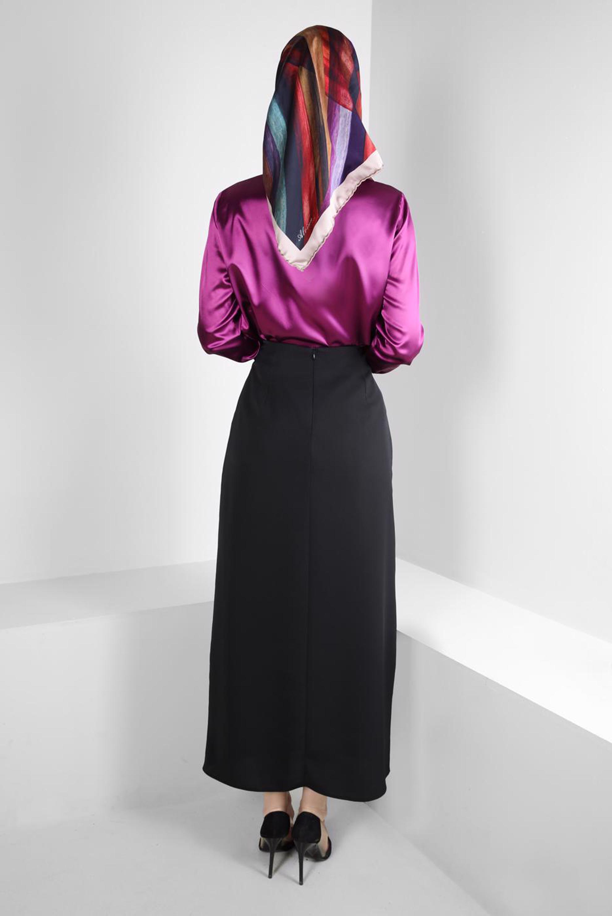 Tesettür giyim SİYAH ZİNCİR DETAYLI DÜZ KESİM ETEK 60405