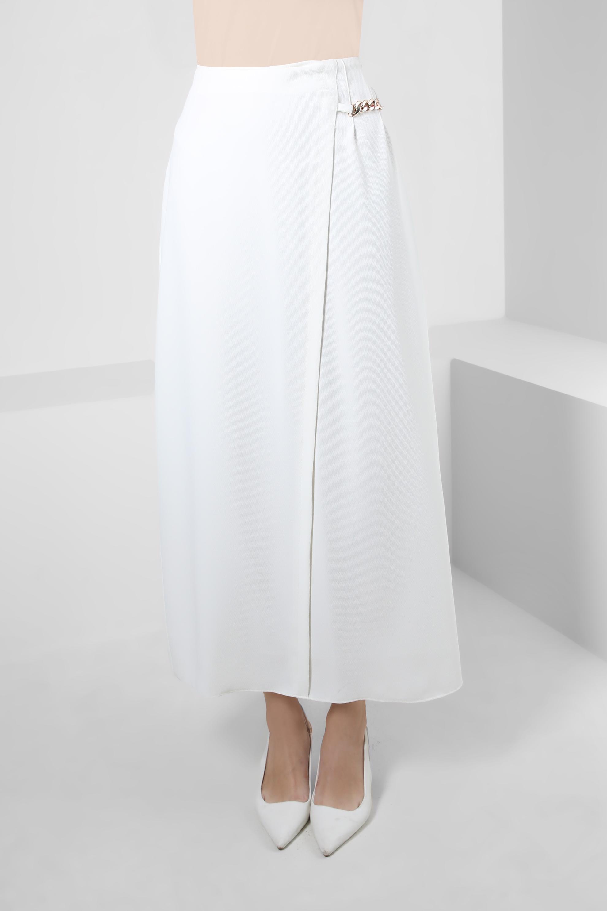 Tesettür giyim BEYAZ ZİNCİR DETAYLI DÜZ KESİM ETEK 60405