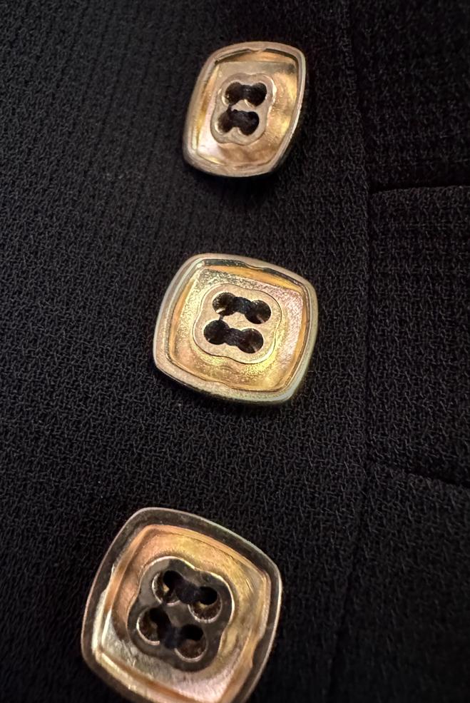 Tesettür giyim SİYAH DÜĞME DETAYLI A KESİM ETEK 60411 - ALVİNA