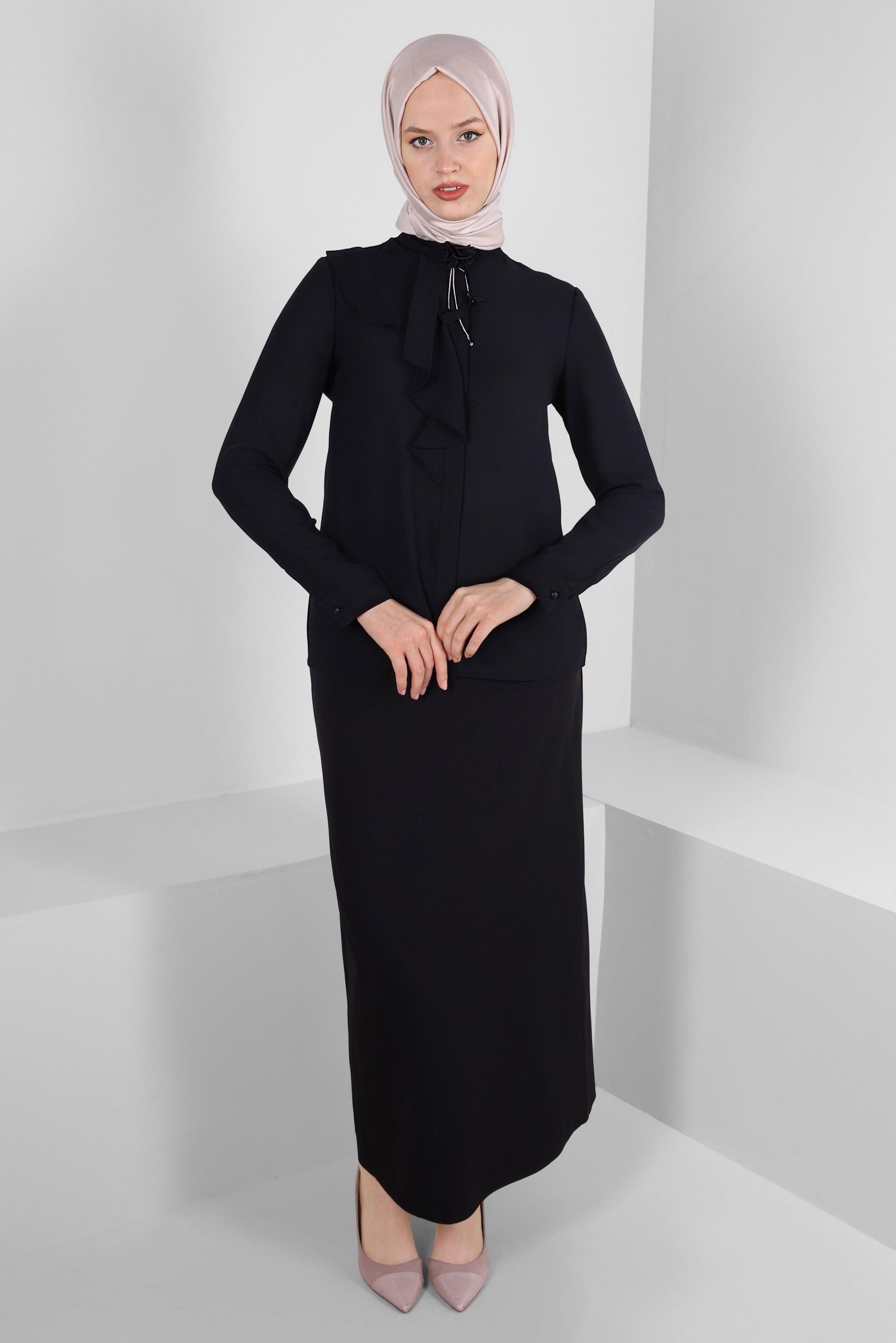 Tesettür giyim SİYAH GİZLİ YIRTMAÇLI DÜZ KESİM ETEK 60414