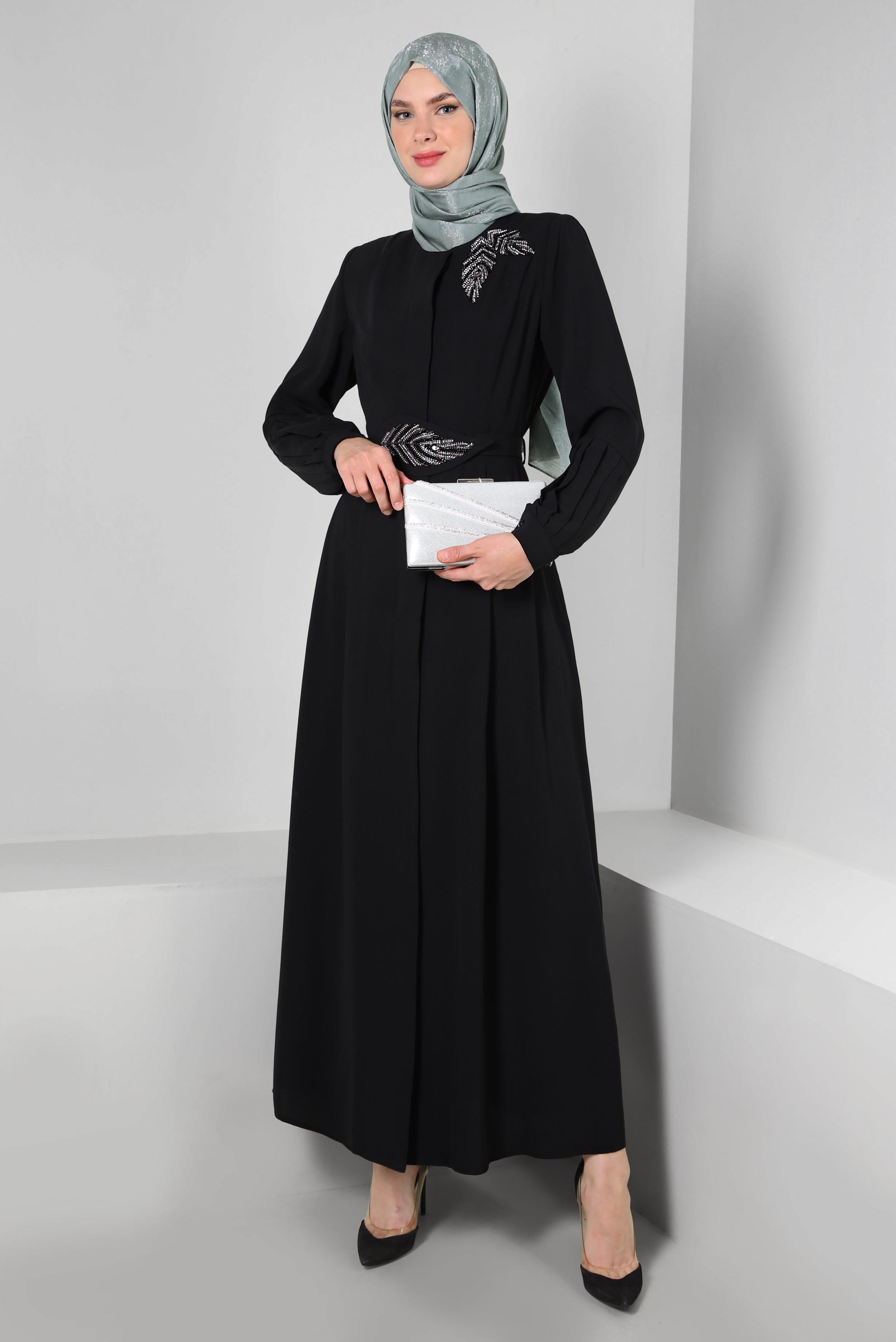Tesettür giyim SİYAH GİZLİ DÜĞMELİ TAŞ İŞLEME DETAYLI FERACE 80051