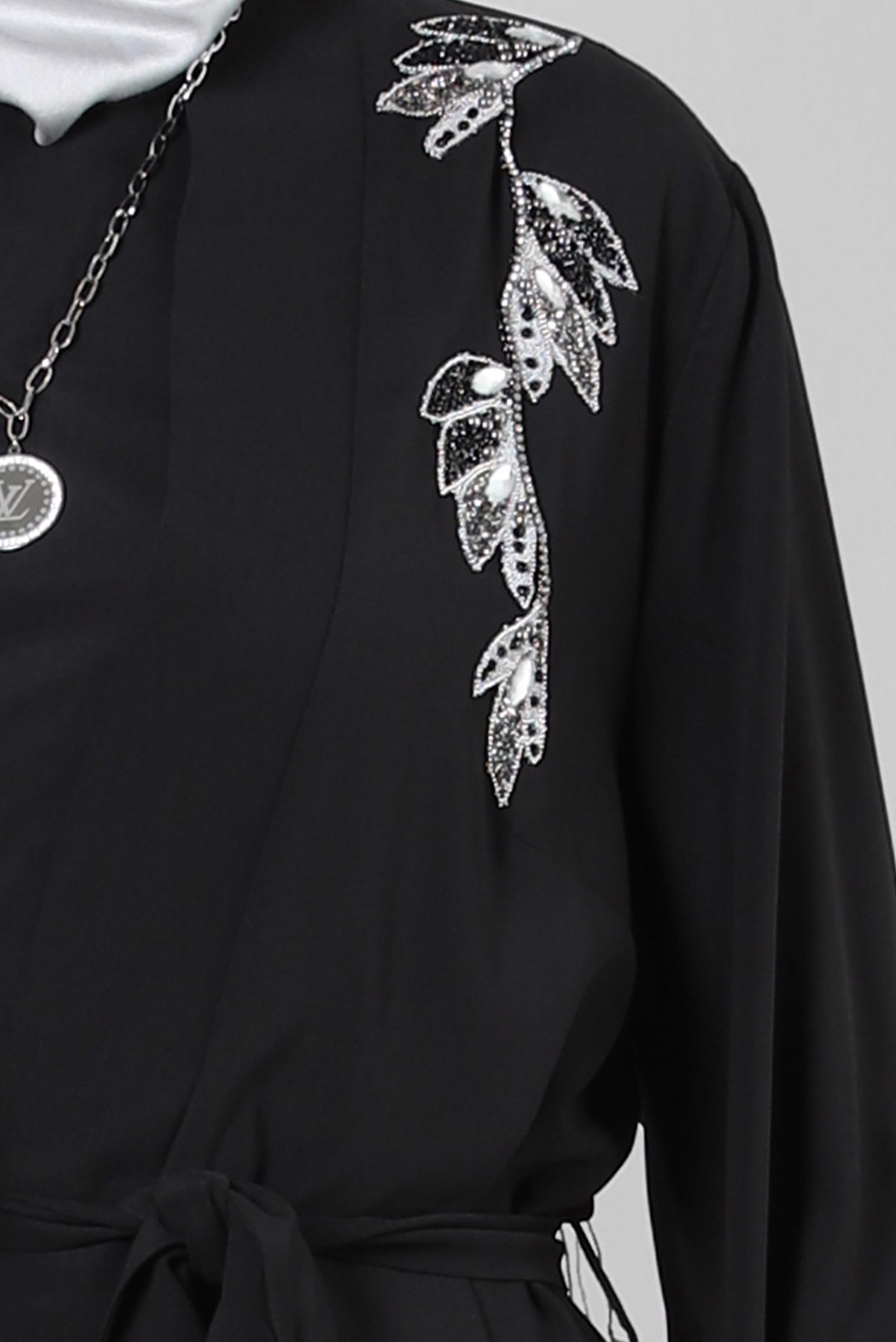 Hijab clothing BLACK GEM EMBROIDERED BELTED TOPCOAT SUIT WITH DRESS 80067