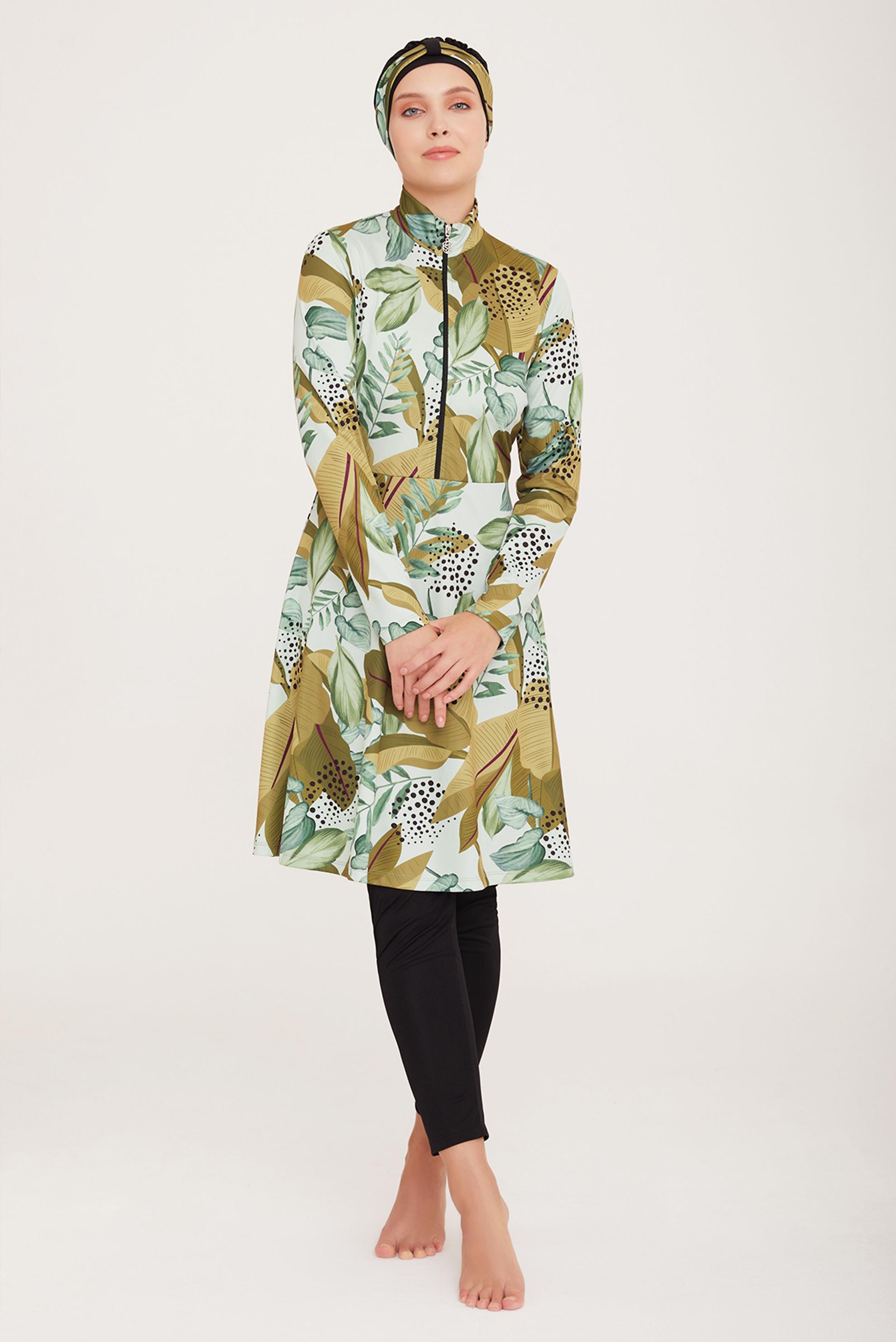 Tesettür giyim SİYAH DESENLİ YARIM FERMUARLI TESETTÜR MAYO 9011