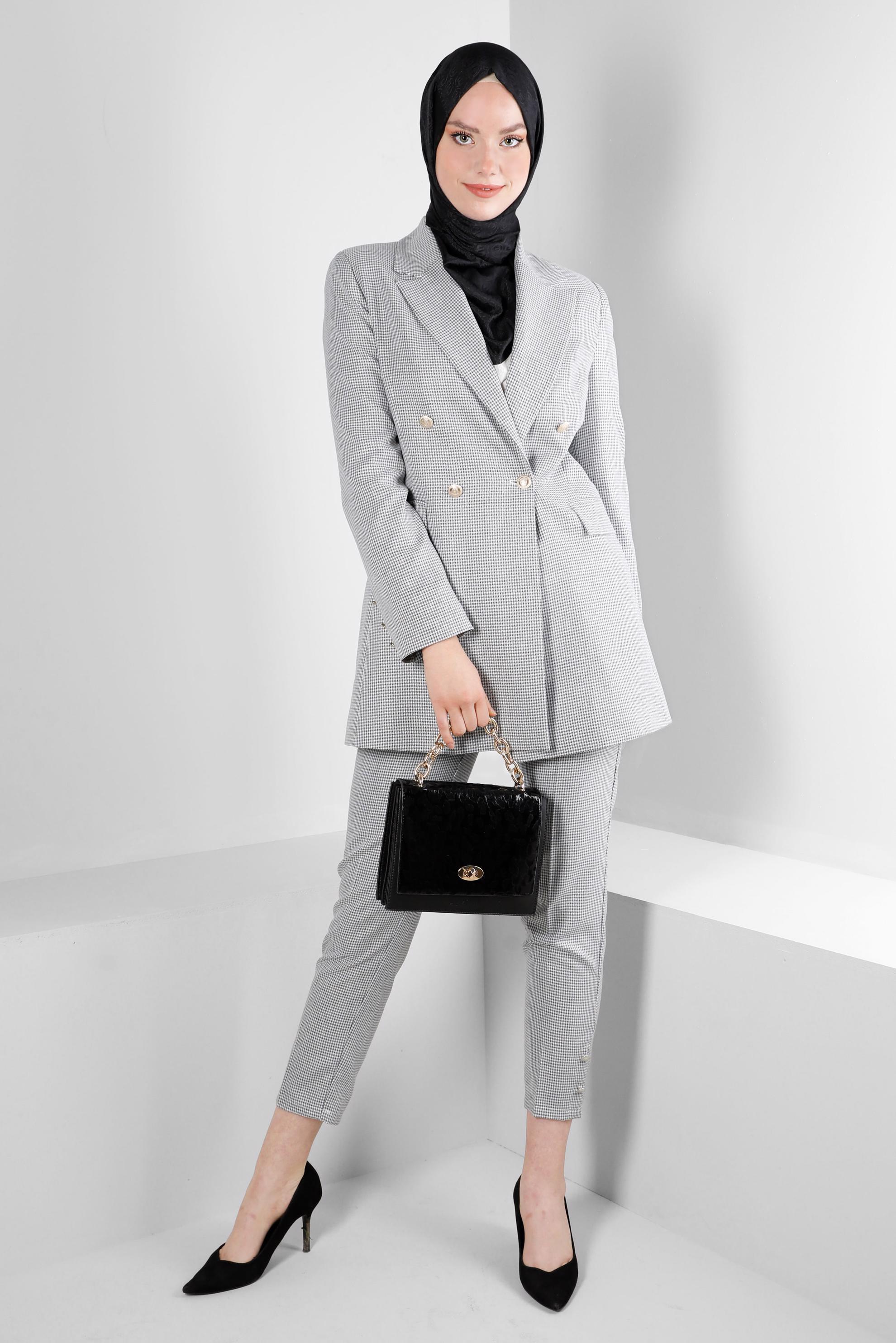 Tesettür giyim SİYAH DÜĞME DETAYLI PÖTİKARE DESEN PANTOLON 70501