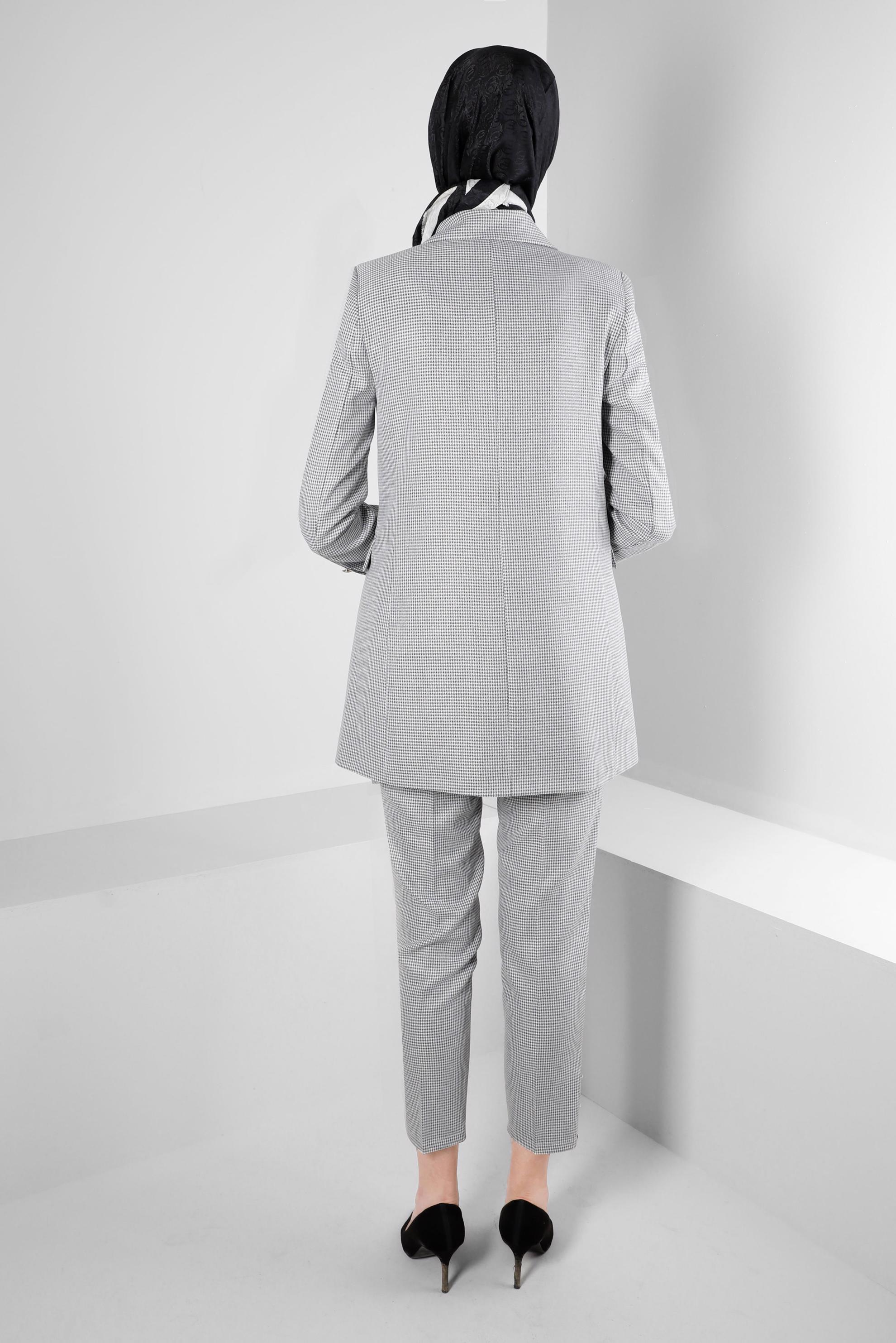 Tesettür giyim SİYAH DÜĞME DETAYLI PÖTİKARE DESEN PANTOLON 70501