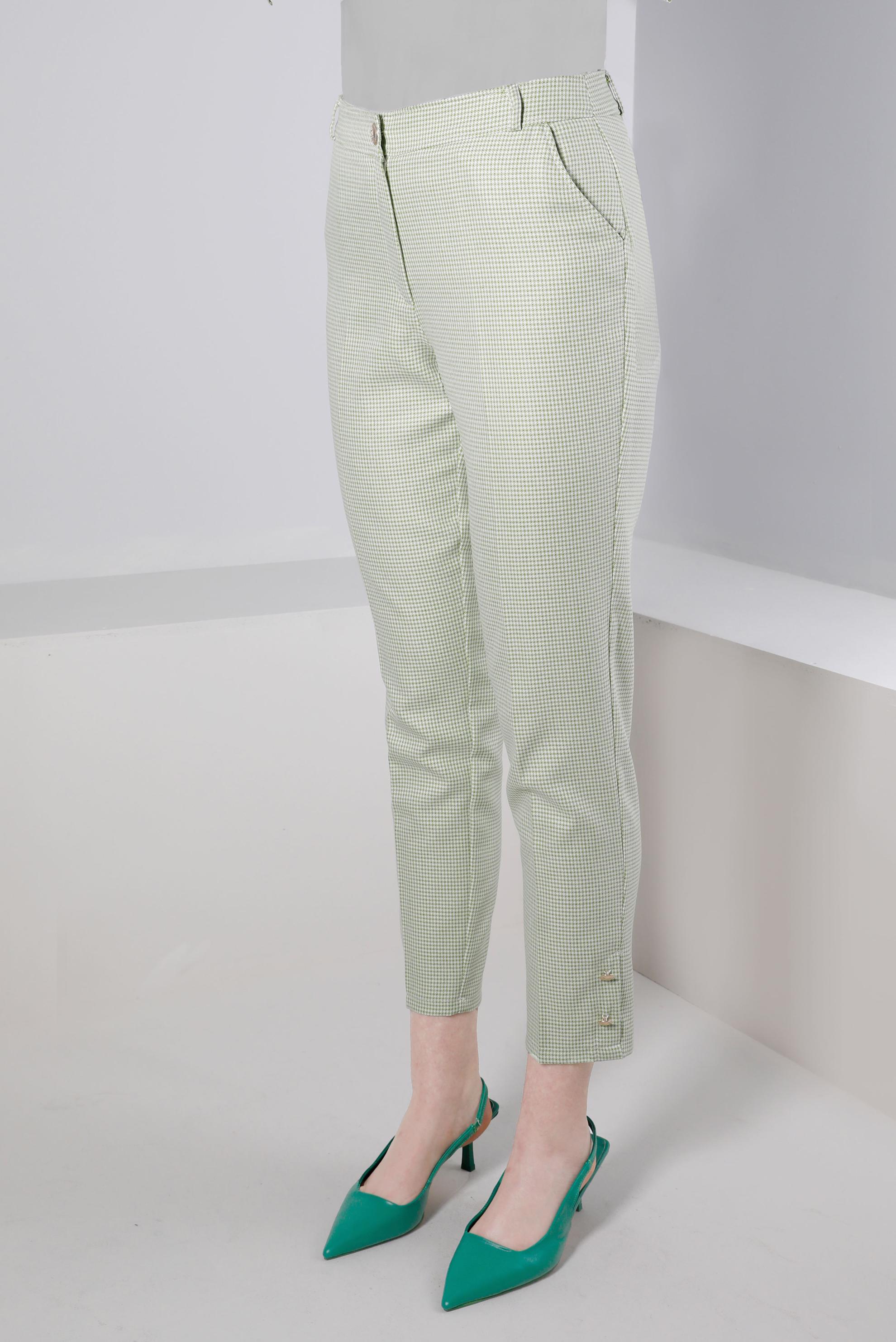 Tesettür giyim YEŞİL DÜĞME DETAYLI PÖTİKARE DESEN PANTOLON 70501