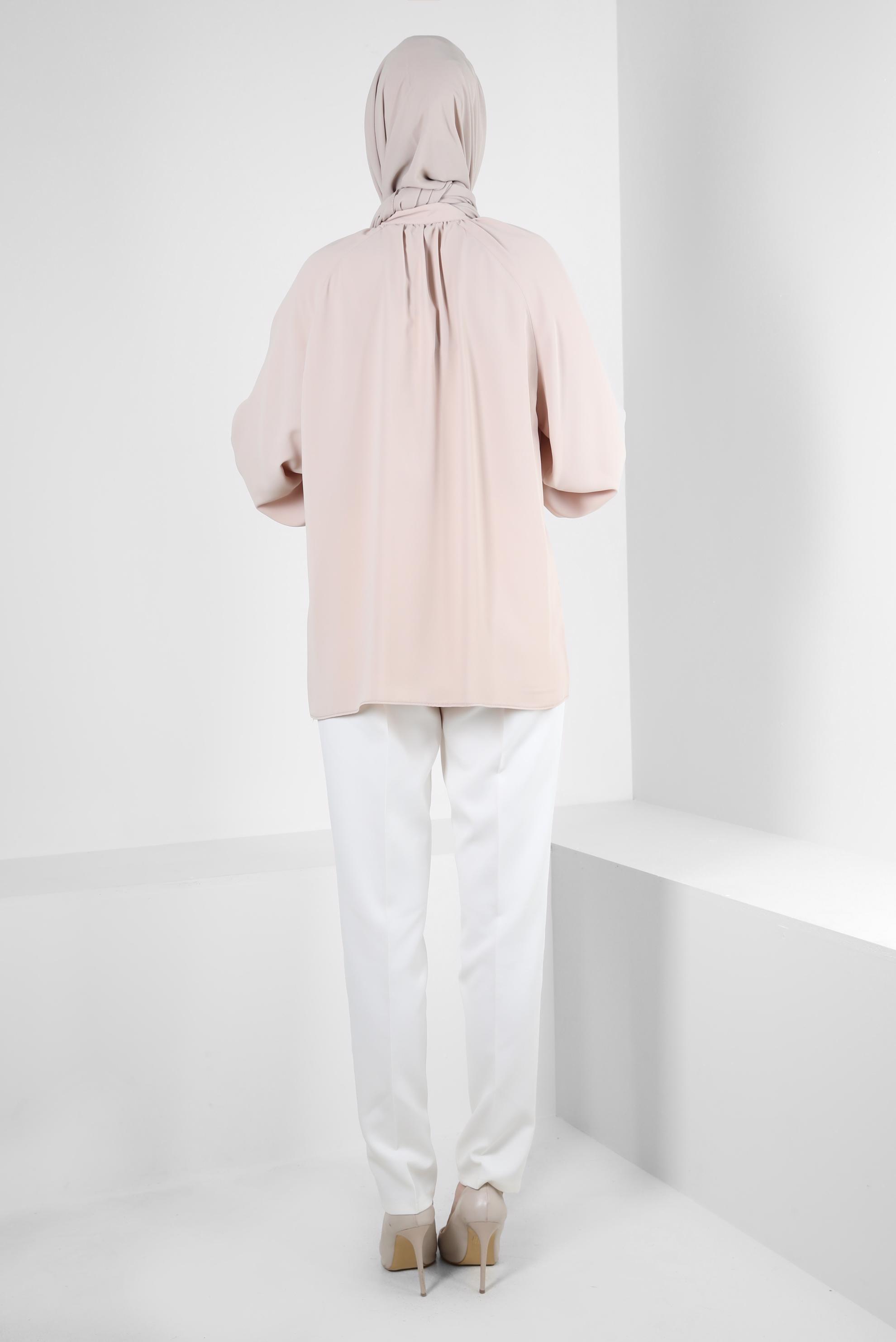 Tesettür giyim EKRU DAR PAÇA KLASİK KESİM PANTOLON 70502