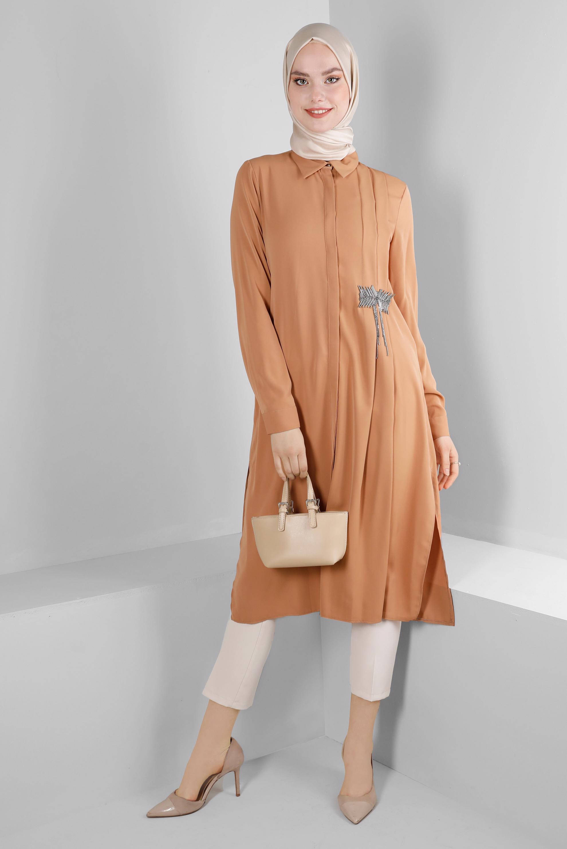 Tesettür giyim EKRU ÇİFT DÜĞMELİ DAR PAÇA KLASİK PANTOLON 70503