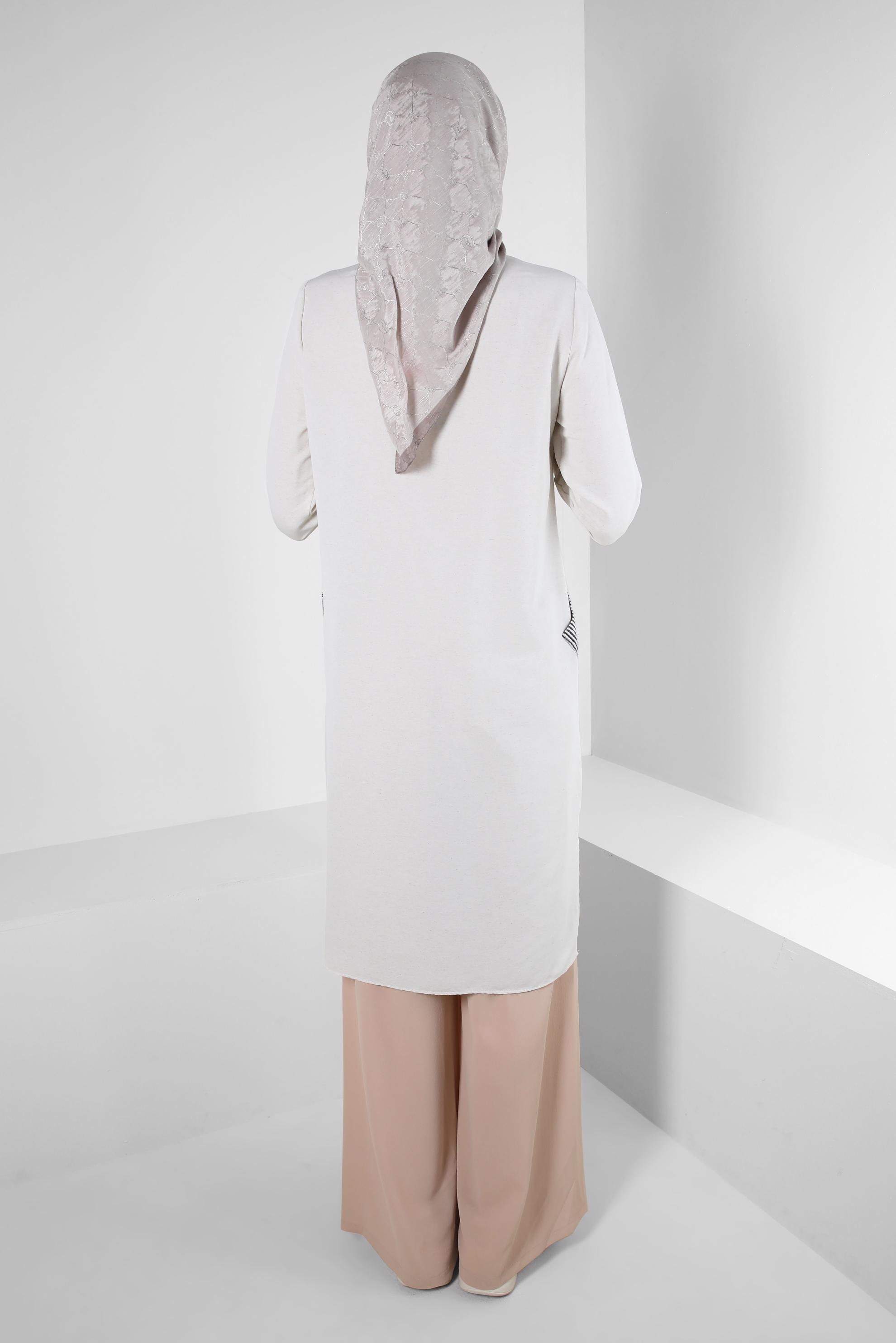 Tesettür giyim EKRU BOL PAÇA BELİ LASTİKLİ CEPLİ PANTOLON 70516