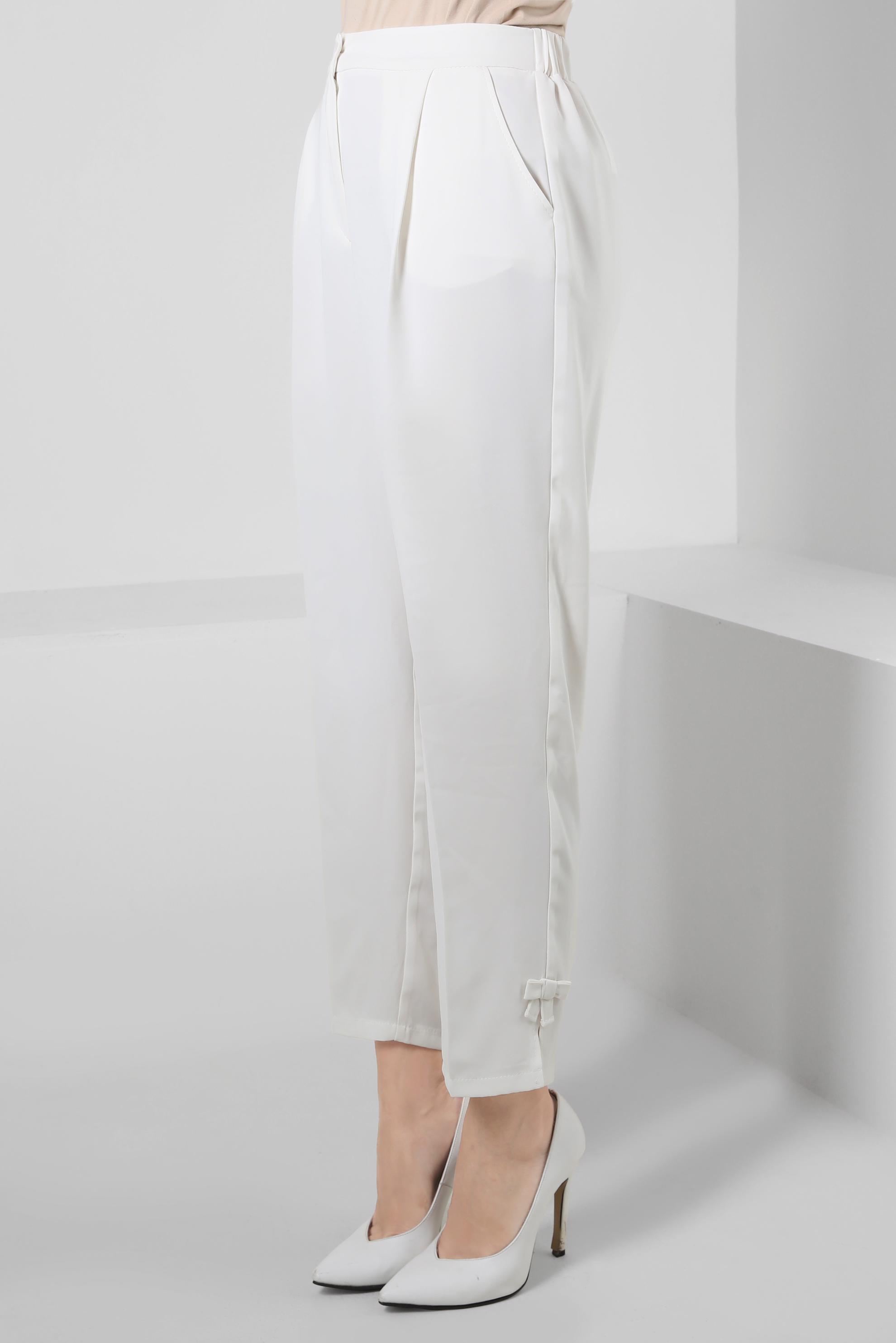 Tesettür giyim BEYAZ FİYONK DETAYLI HAVUÇ KESİM PANTOLON 70519