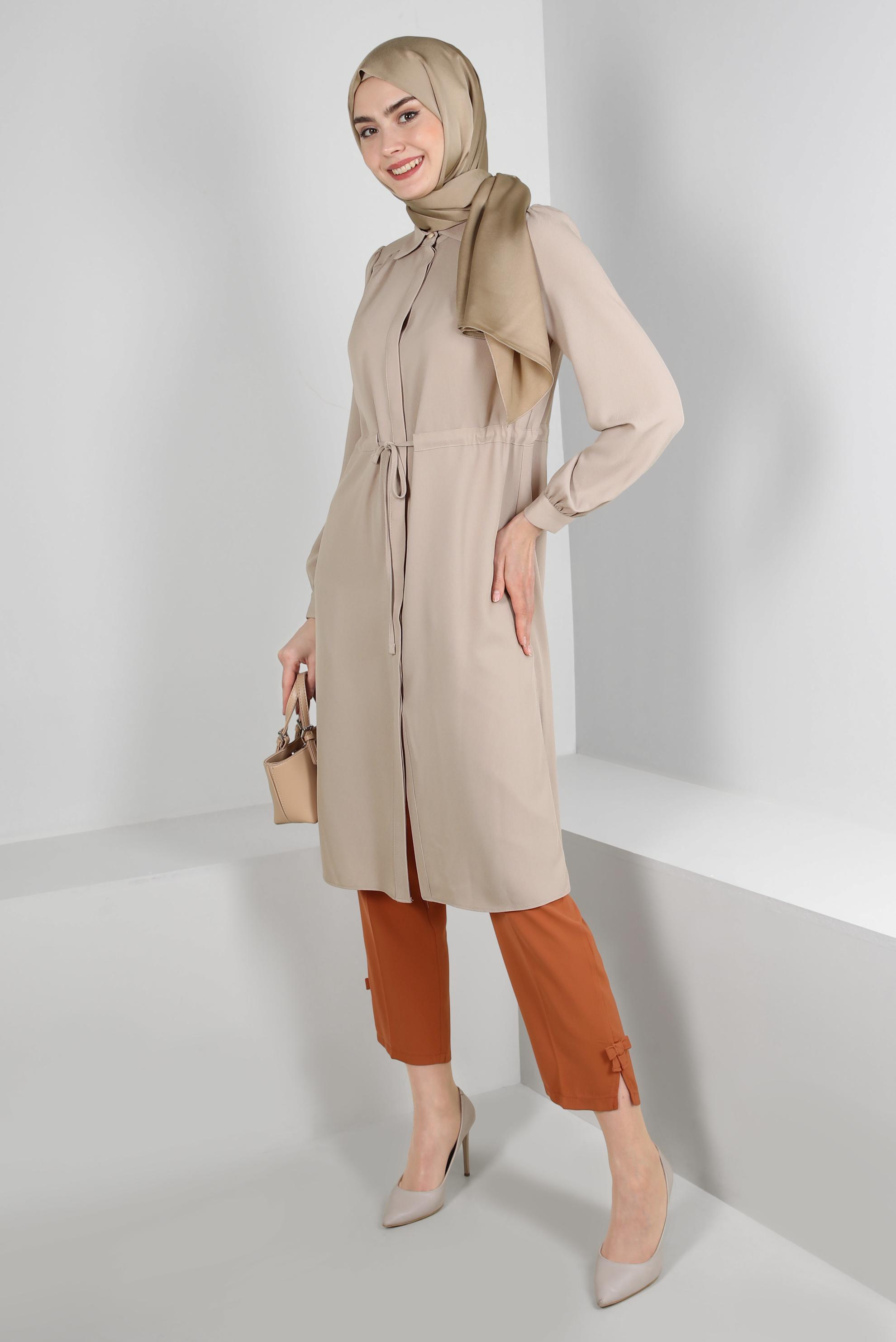 Tesettür giyim TABA FİYONK DETAYLI HAVUÇ KESİM PANTOLON 70519