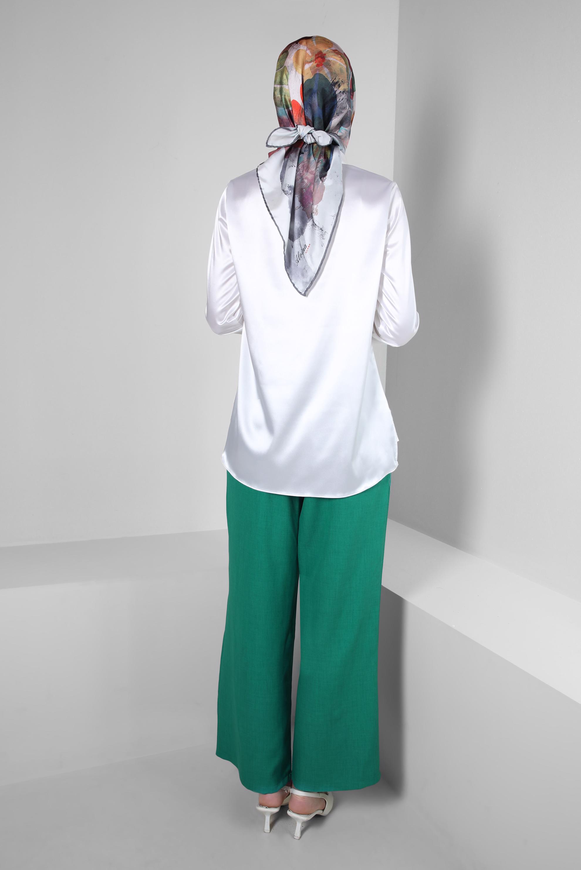 Tesettür giyim YEŞİL PİLE DETAYLI DÜĞMELİ GENİŞ PAÇA PANTOLON 70524