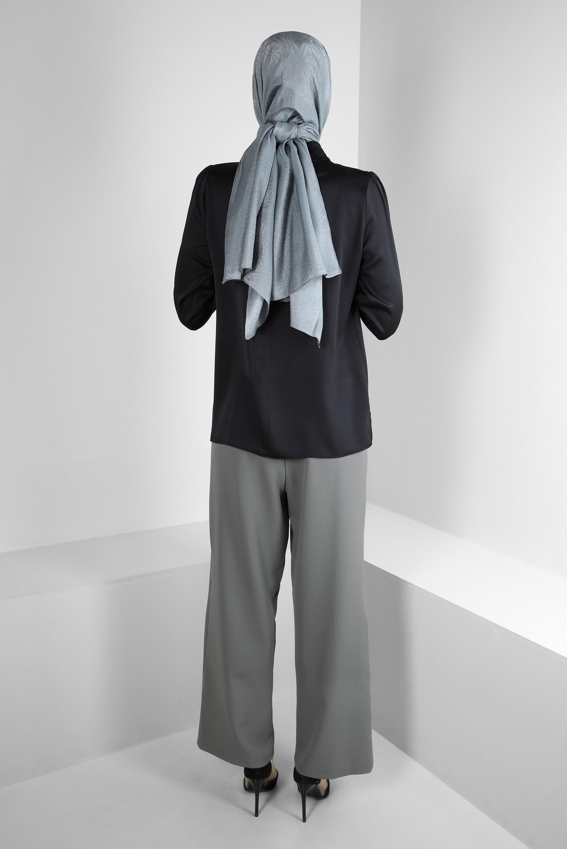 Tesettür giyim GRİ ŞERİT DETAYLI GENİŞ PAÇA PANTOLON 70530