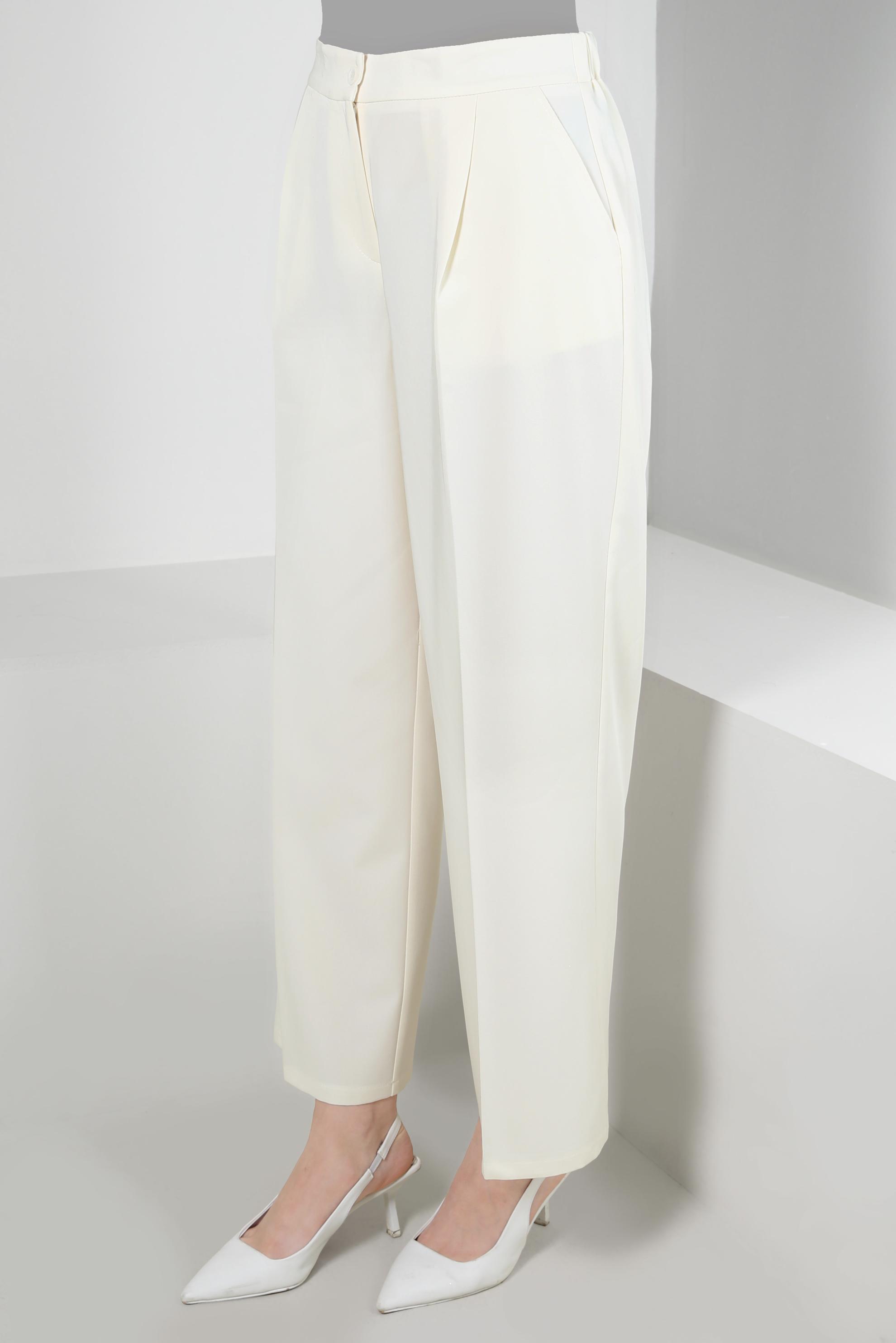 Tesettür giyim BEYAZ GENİŞ PAÇA KLASİK PANTOLON 70536