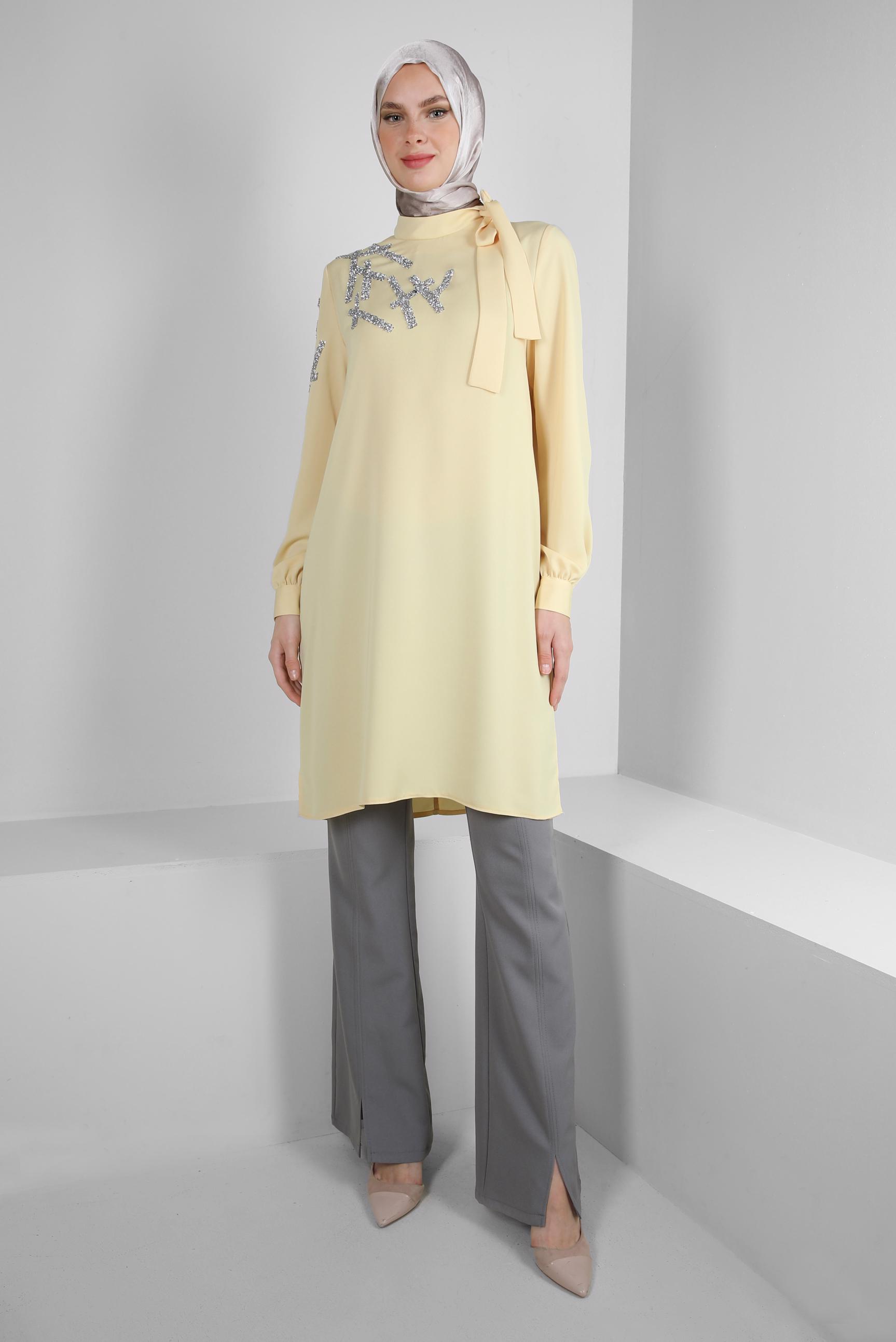 Tesettür giyim GRİ ÖNÜ YIRTMAÇLI İSPANYOL PAÇA PANTOLON 70540