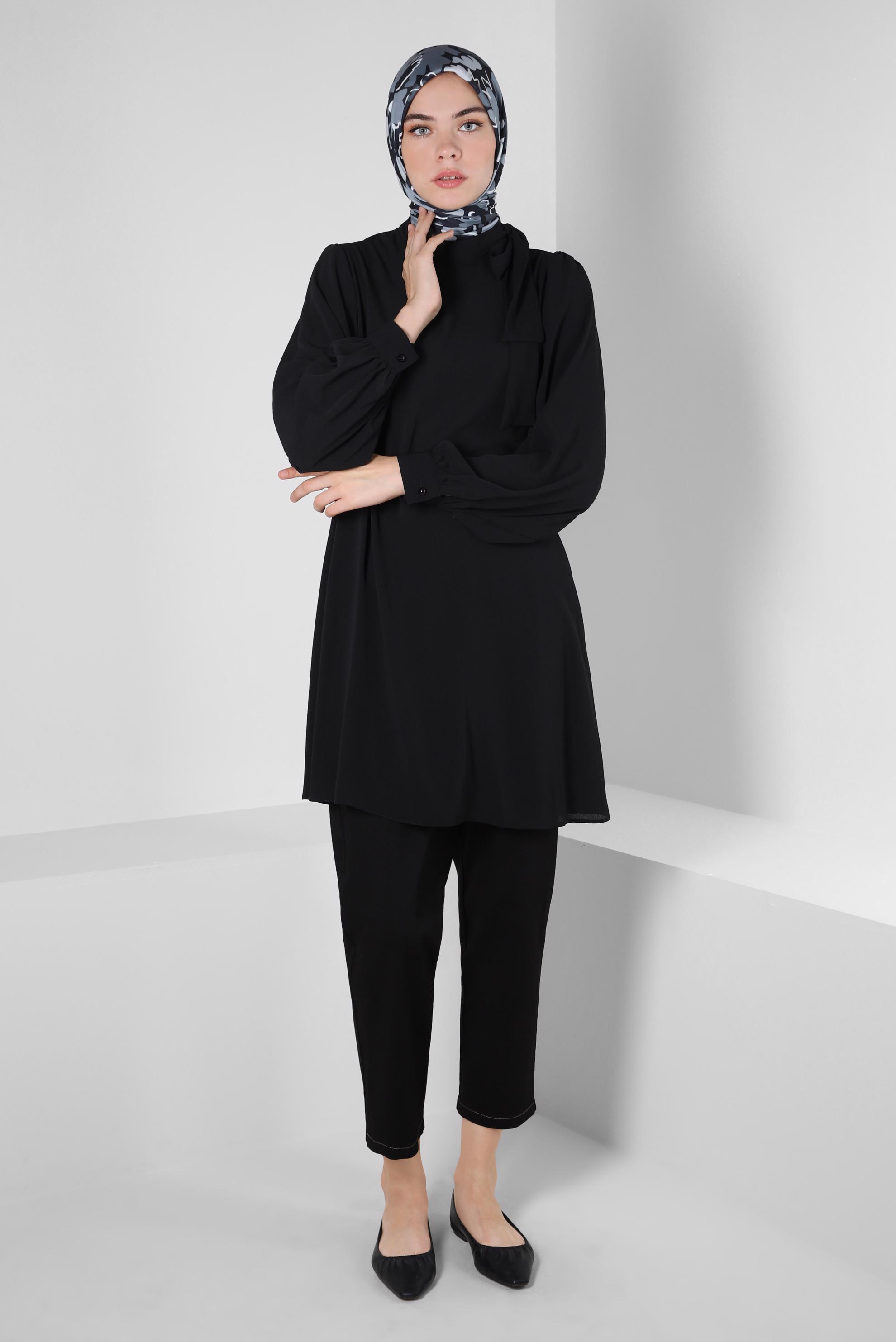 Tesettür giyim SİYAH HAVUÇ KESİM PANTOLON 70561