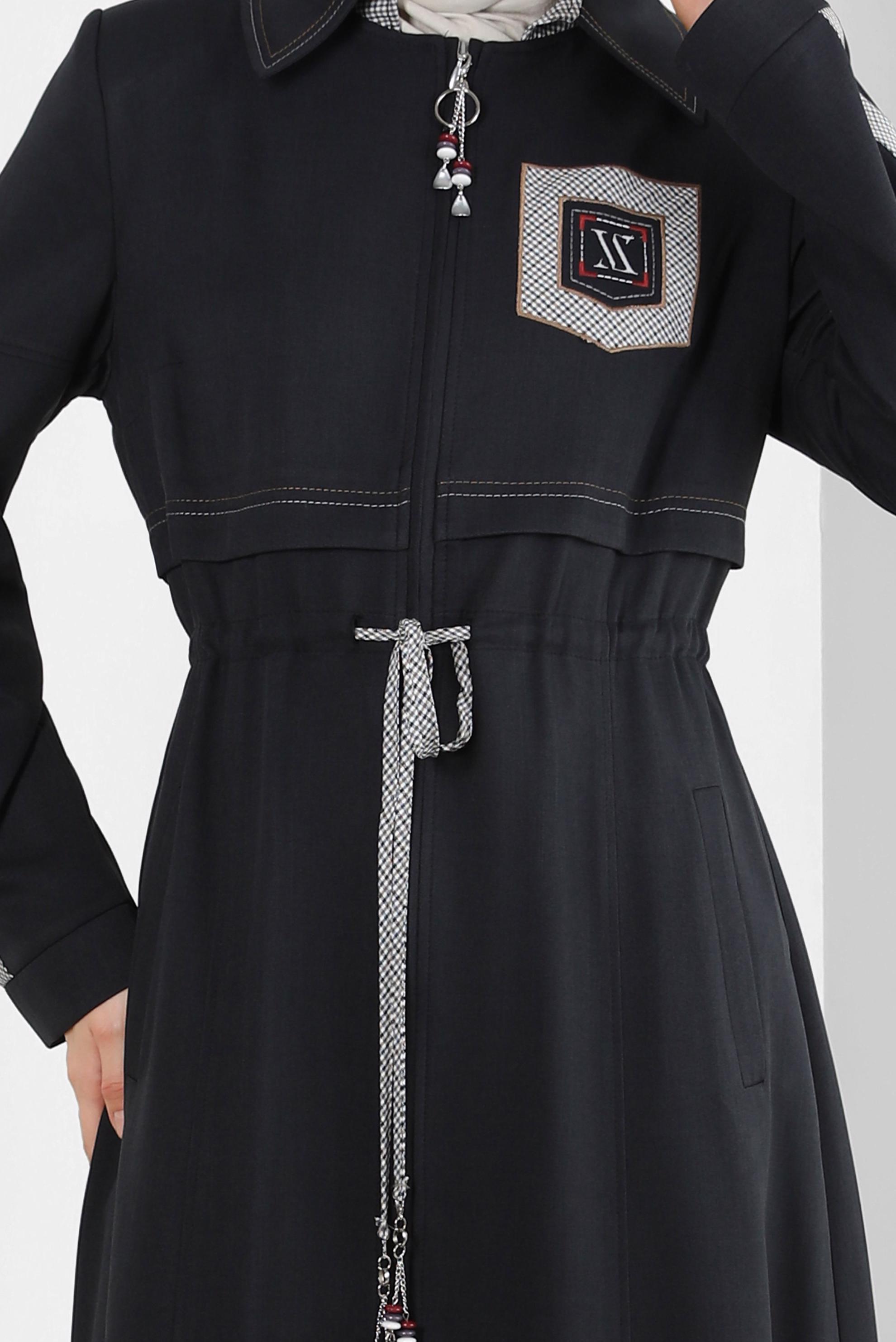 Vêtements hijab NOIR PARDESSUS ZIPPÉ AVEC TAILLE À SMOCK 10702