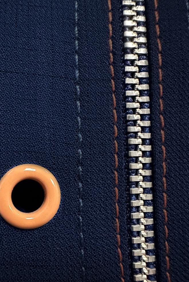 Tesettür giyim LACİVERT HAKİM YAKA KUŞGÖZLÜ DETAYLI PARDESÜ 10711 - ALVİNA