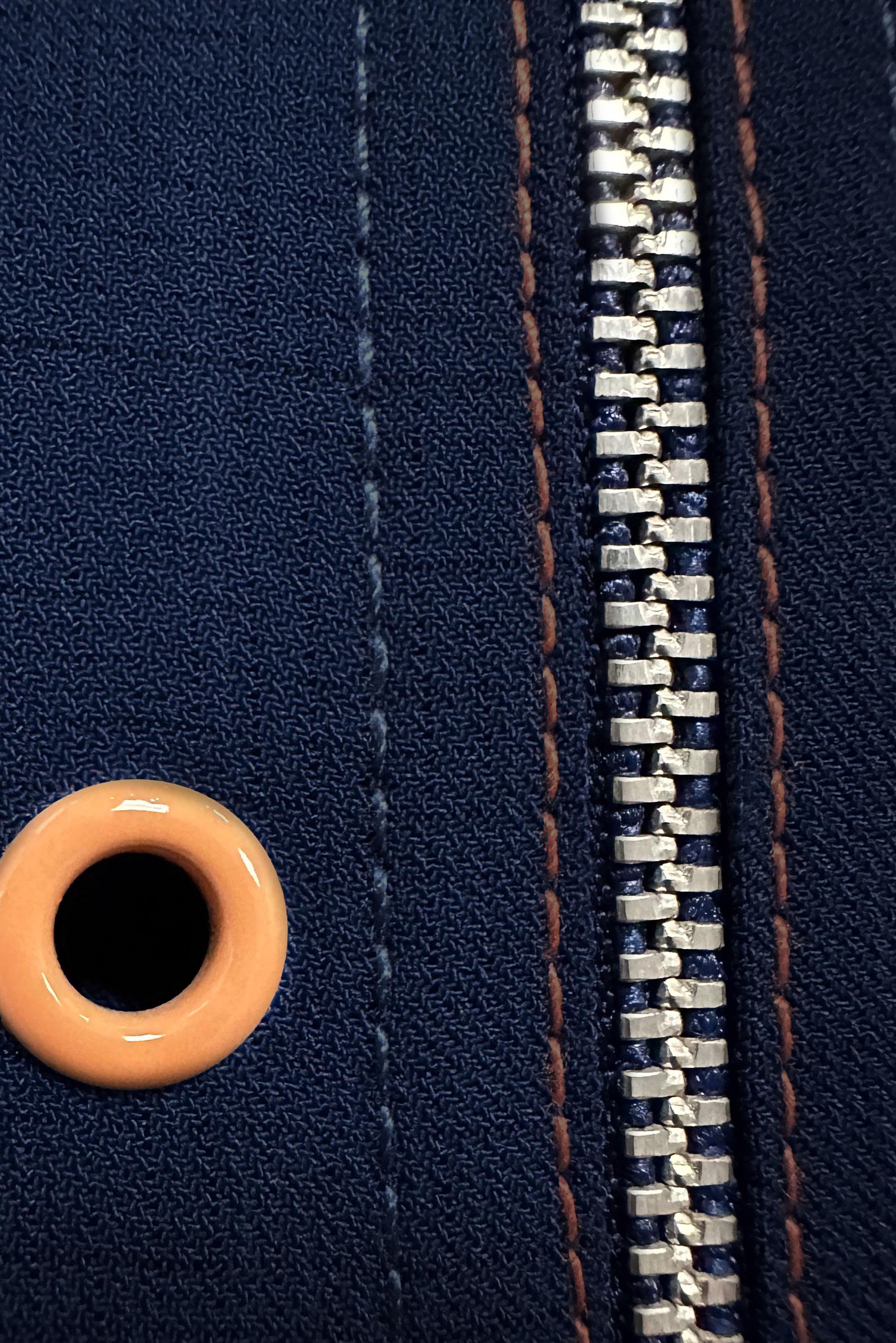 Tesettür giyim LACİVERT HAKİM YAKA KUŞGÖZLÜ DETAYLI PARDESÜ 10711