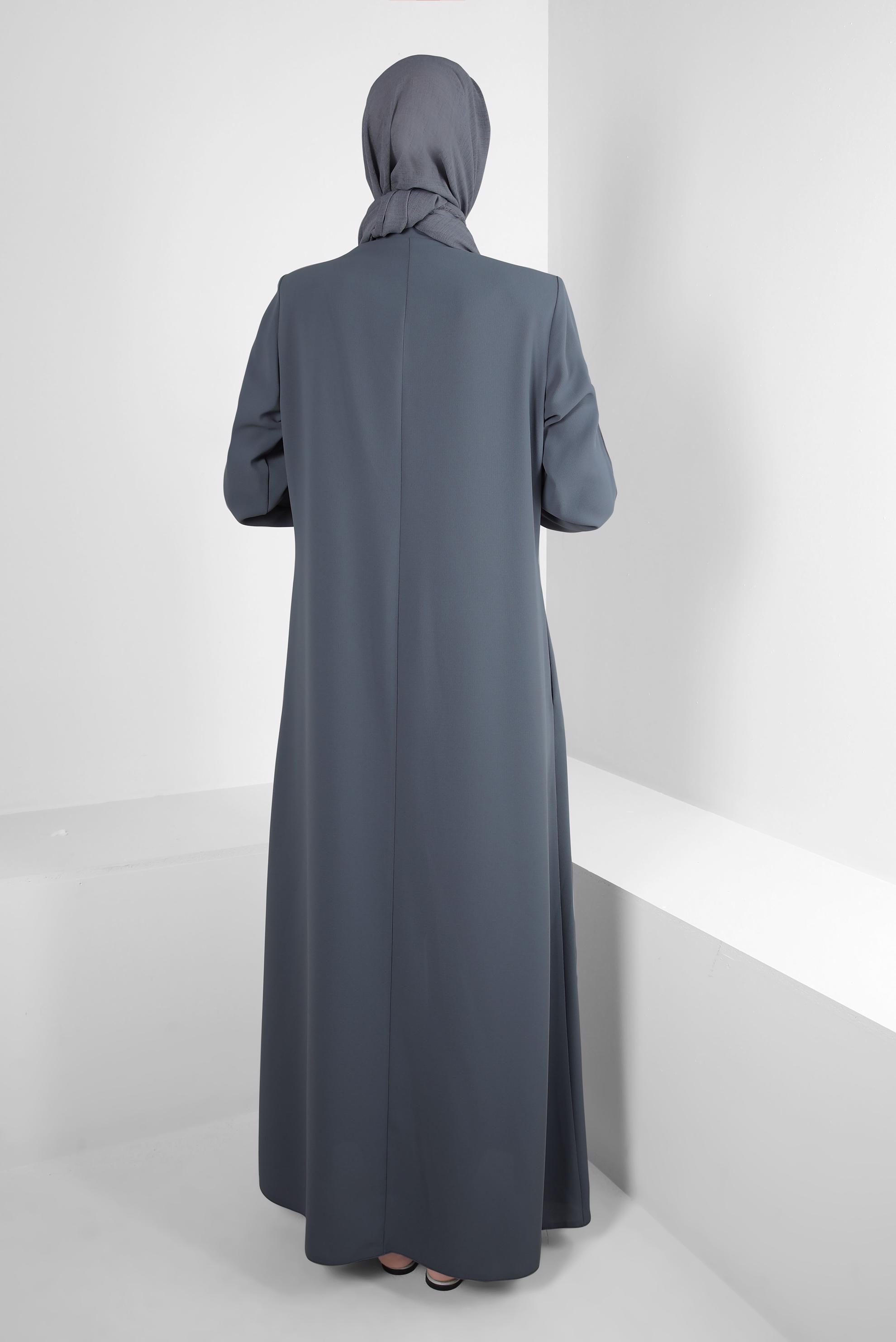 Tesettür giyim GRİ CEPLİ ŞERİT DETAYLI PARDESÜ 10723