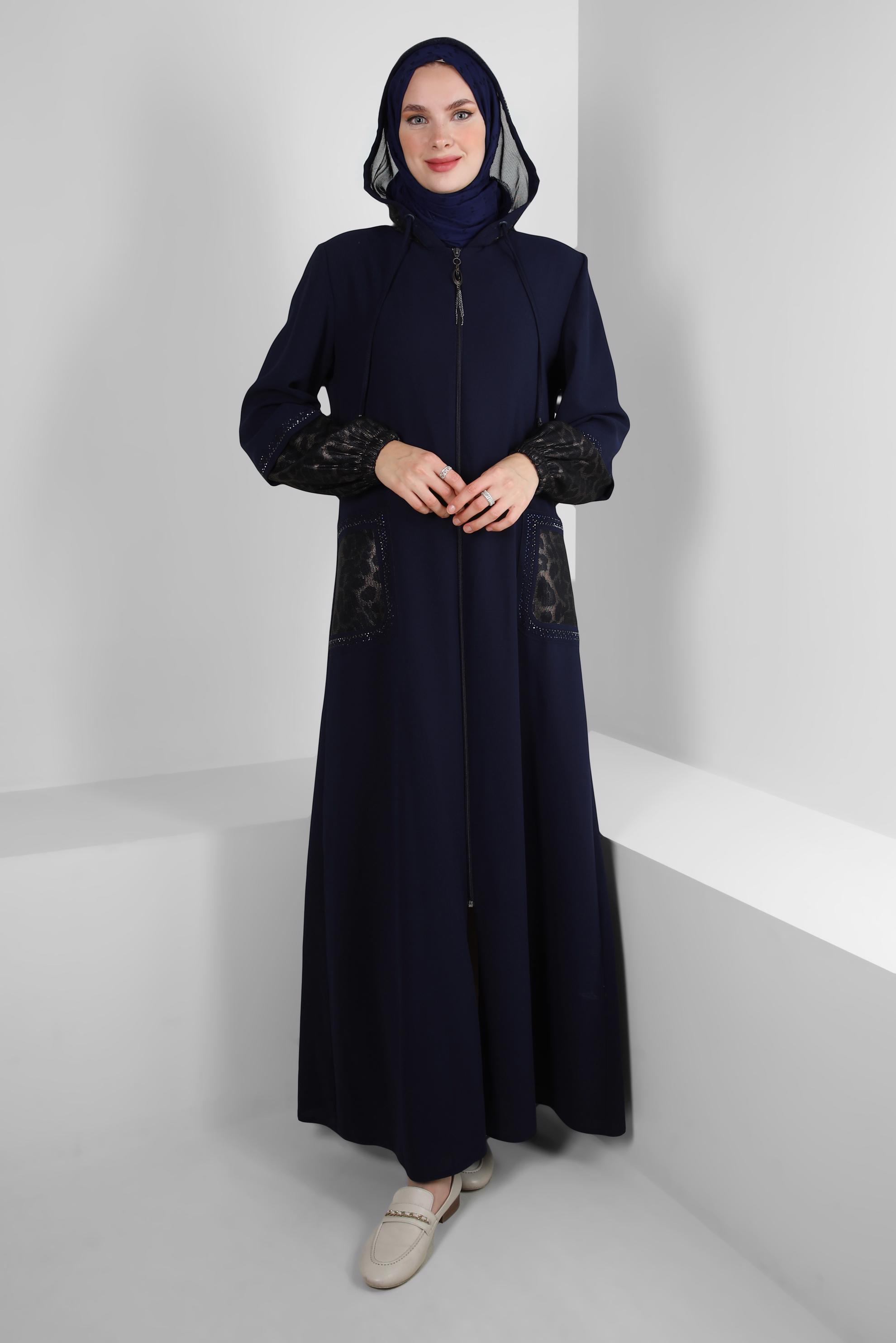 Tesettür giyim LACİVERT KAPÜŞONLU LEOPAR DESENLİ PARDESÜ 10730