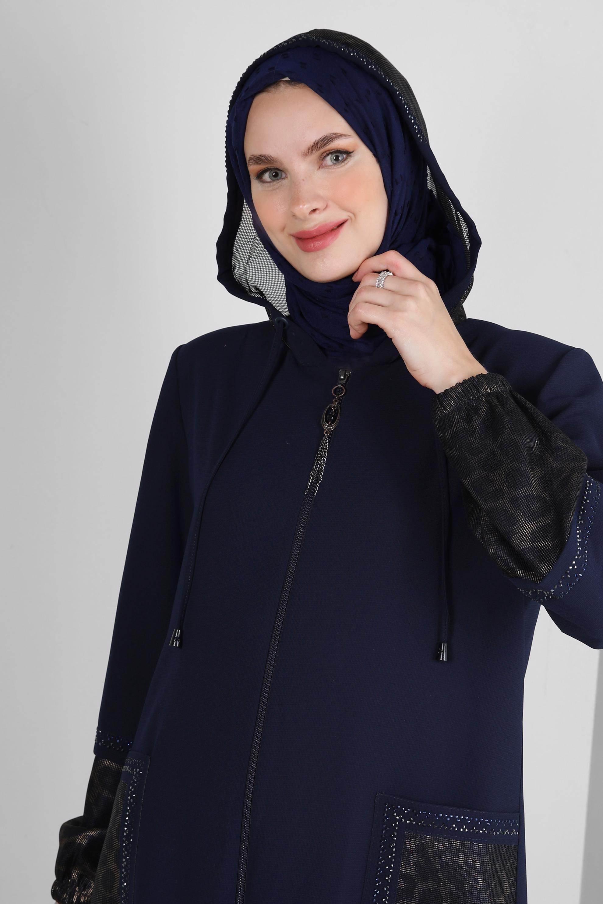 Tesettür giyim LACİVERT KAPÜŞONLU LEOPAR DESENLİ PARDESÜ 10730