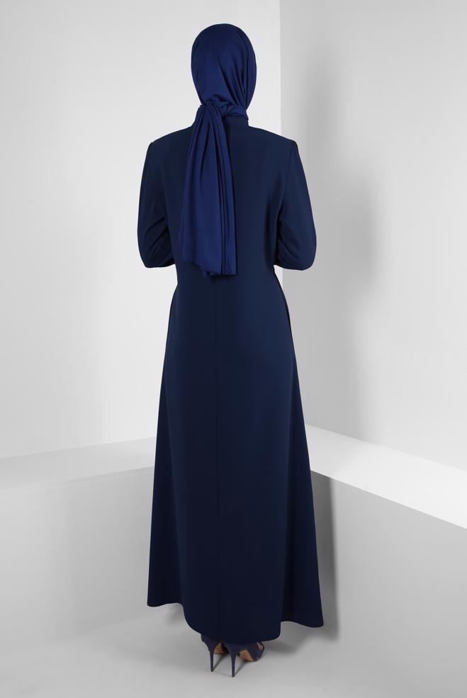 Tesettür giyim LACİVERT DESENLİ BELİ BÜZGÜLÜ FERMUARLI PARDESÜ 10731 - ALVİNA