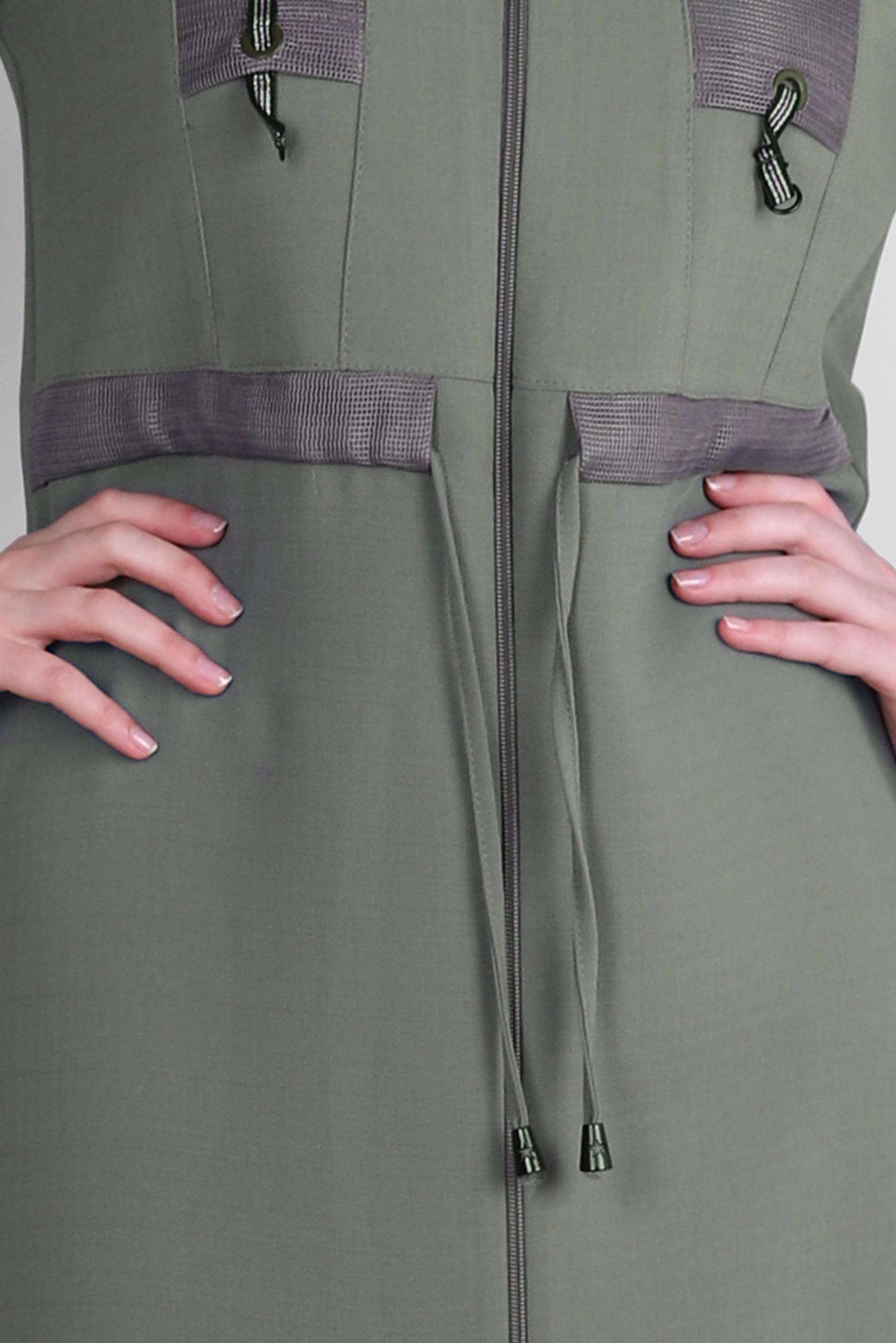 Tesettür giyim YEŞİL ÇIKARILABİLİR KAPÜŞONLU FERMUARLI PARDESÜ 10734