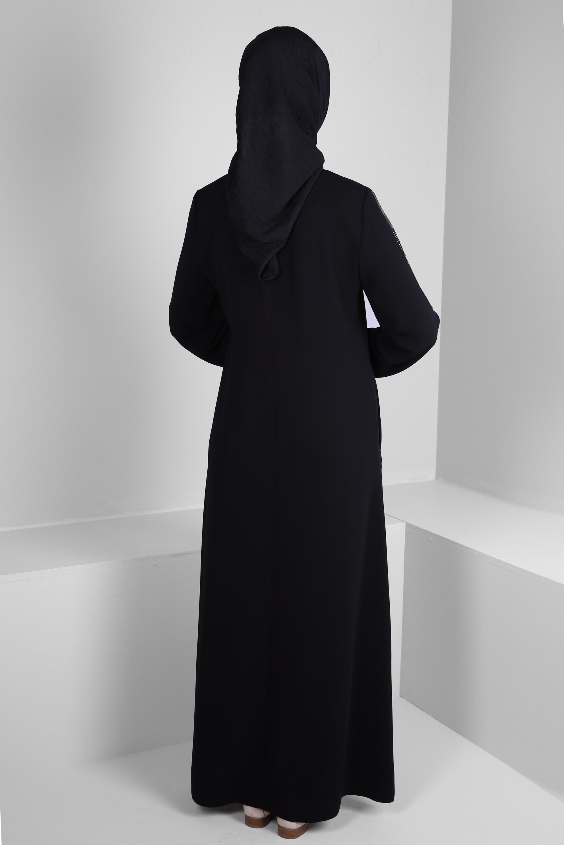 Tesettür giyim SİYAH FERMUARLI BAĞCIK DETAYLI PARDESÜ 10741