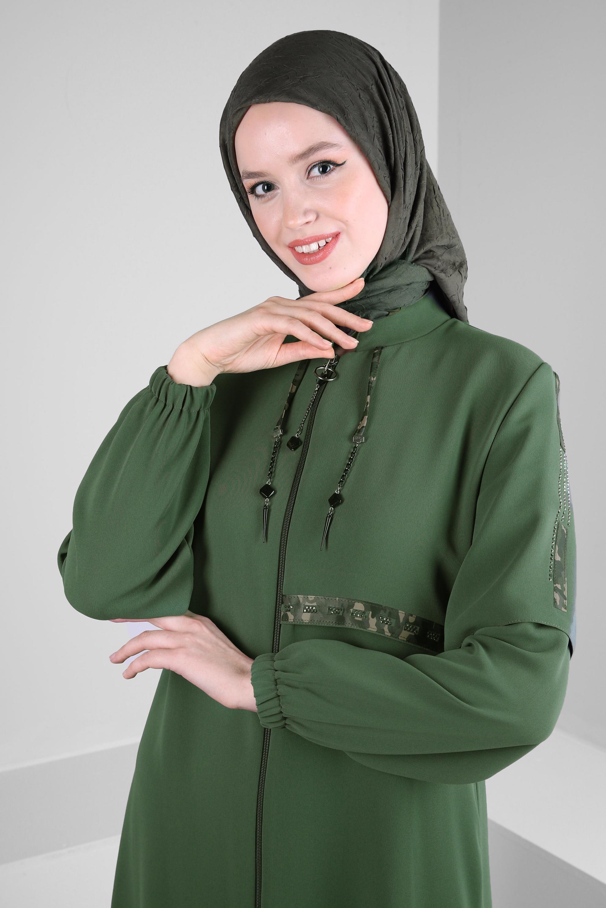 Tesettür giyim HAKİ FERMUARLI BAĞCIK DETAYLI PARDESÜ 10741