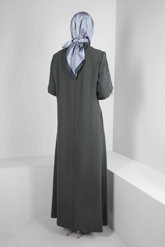 Vêtements hijab GRIS SURMANTEAU COL MANDARINE AVEC DÉTAIL FERMETURE ÉCLAIR 10742 - ALVİNA