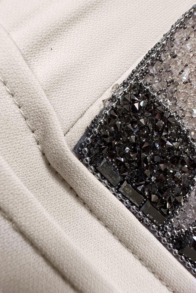 Vêtements hijab BEIGE MANTEAU DE FINITION TAILLE SMOCK AVEC DÉTAIL GEM 10761 - ALVİNA