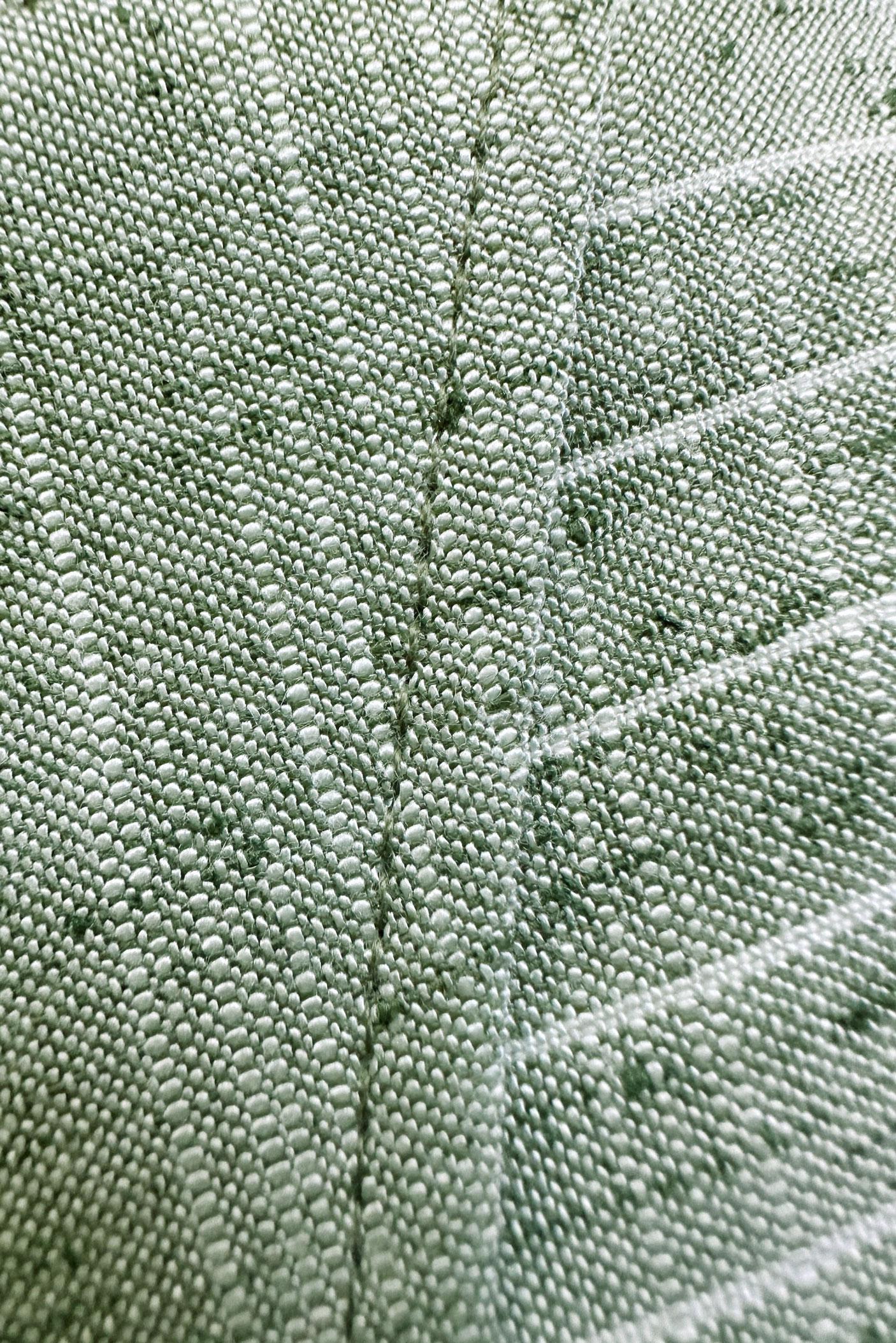 Tesettür giyim YEŞİL ÇİZGİLİ BELİ İP DETAYLI PARDESÜ 10768