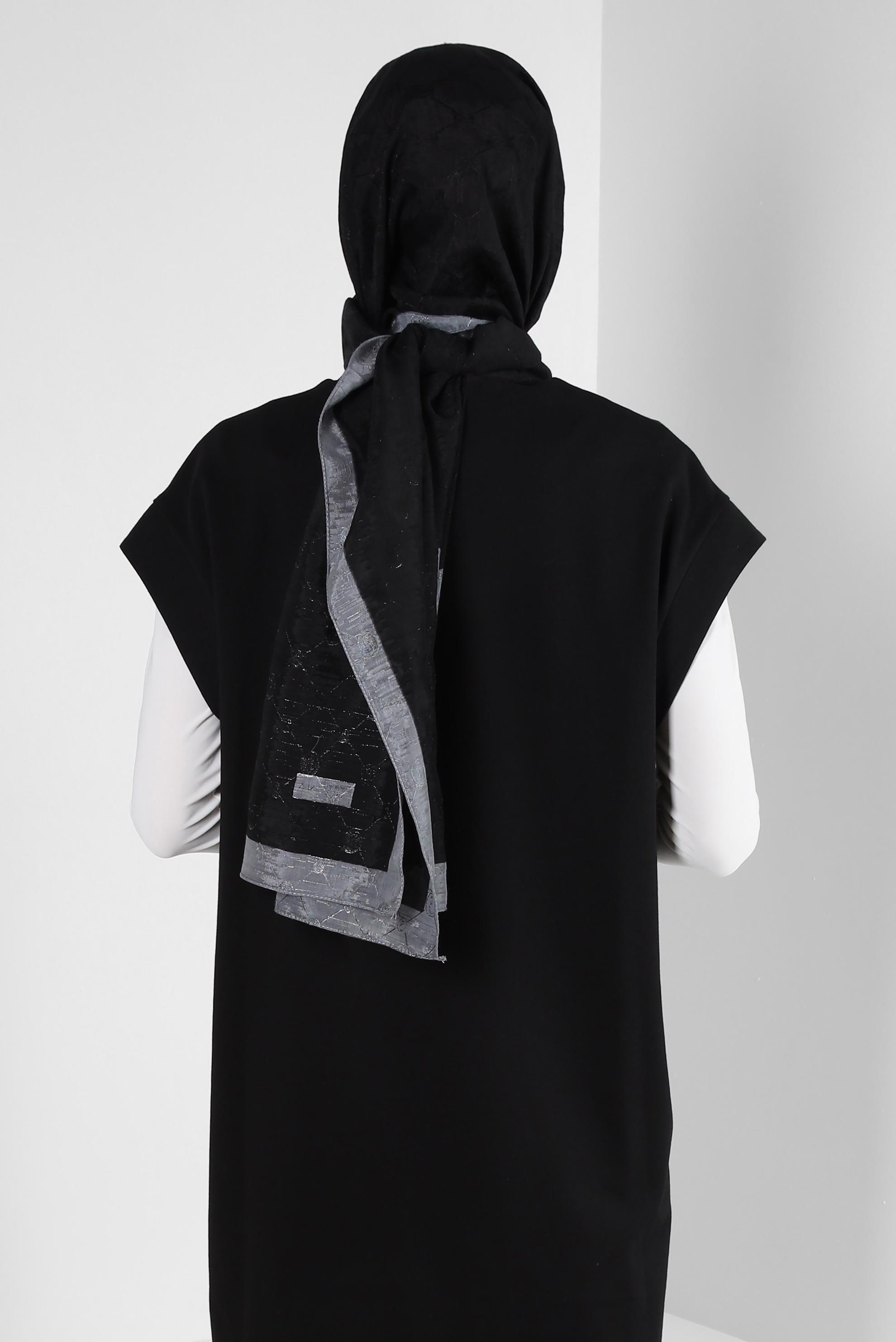 Tesettür giyim SİYAH ALVİNA PAMUK FLOŞ ŞAL 8242 