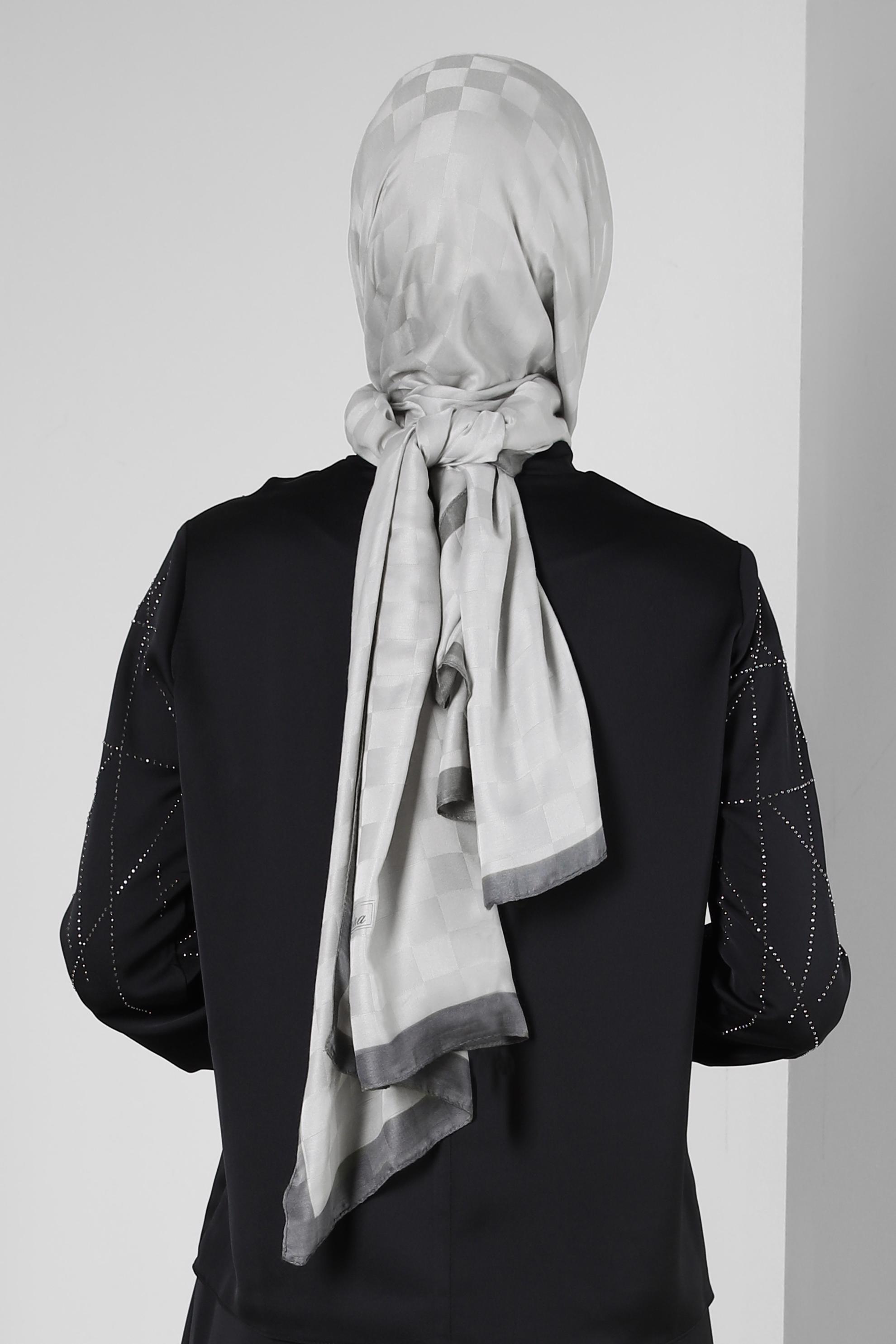 Tesettür giyim GRİ ALVİNA DAMA DESEN PAMUK ŞAL 8243