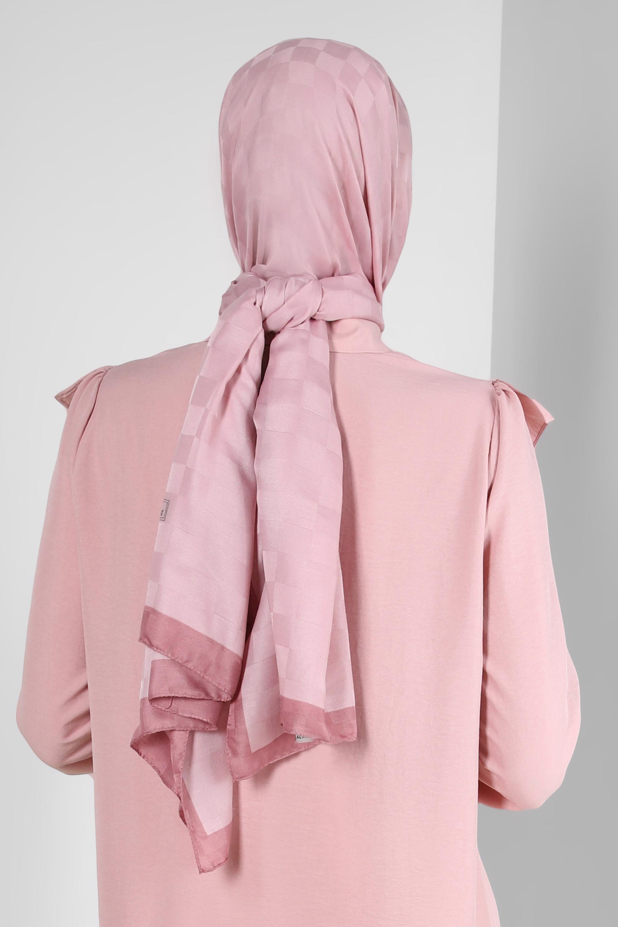 Tesettür giyim PUDRA ALVİNA DAMA DESEN PAMUK ŞAL 8243