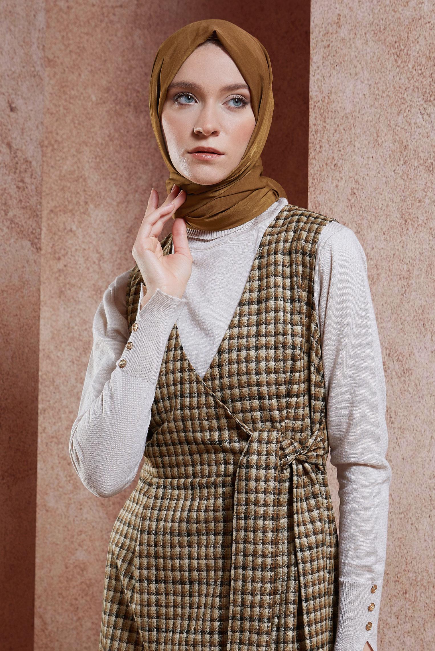 Vêtements hijab BRUN CHÂLE EN SOIE ALVINA 8222
