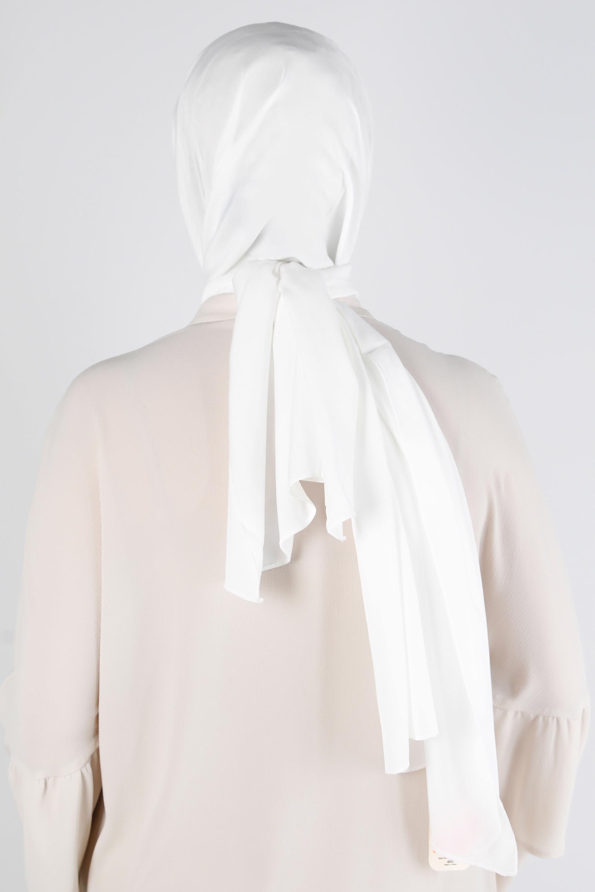 Tesettür giyim EKRU ALVİNA İPEK MODAL ŞAL 8222