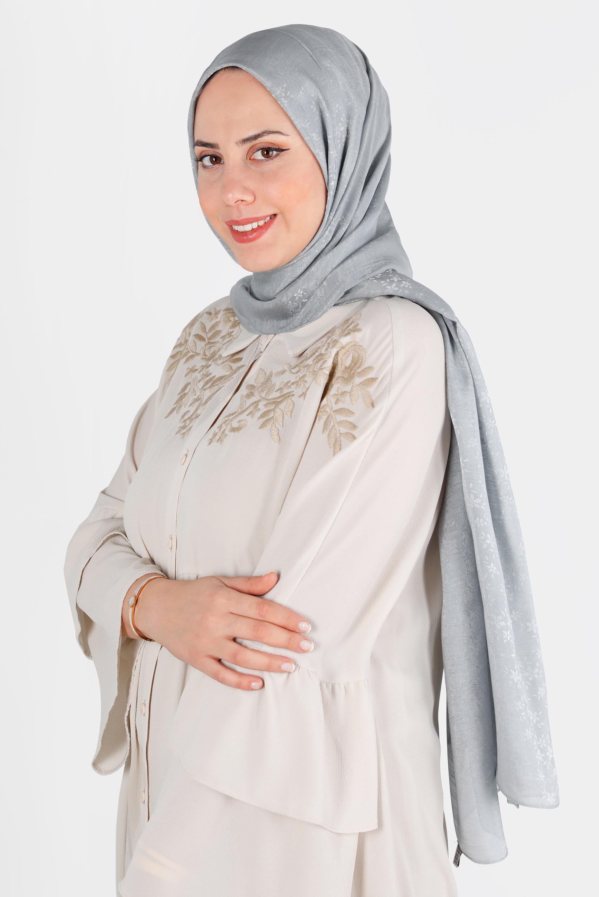 Tesettür giyim GÜMÜŞ ALVİNA ÇİÇEK DESEN ABİYE ŞAL 8224 