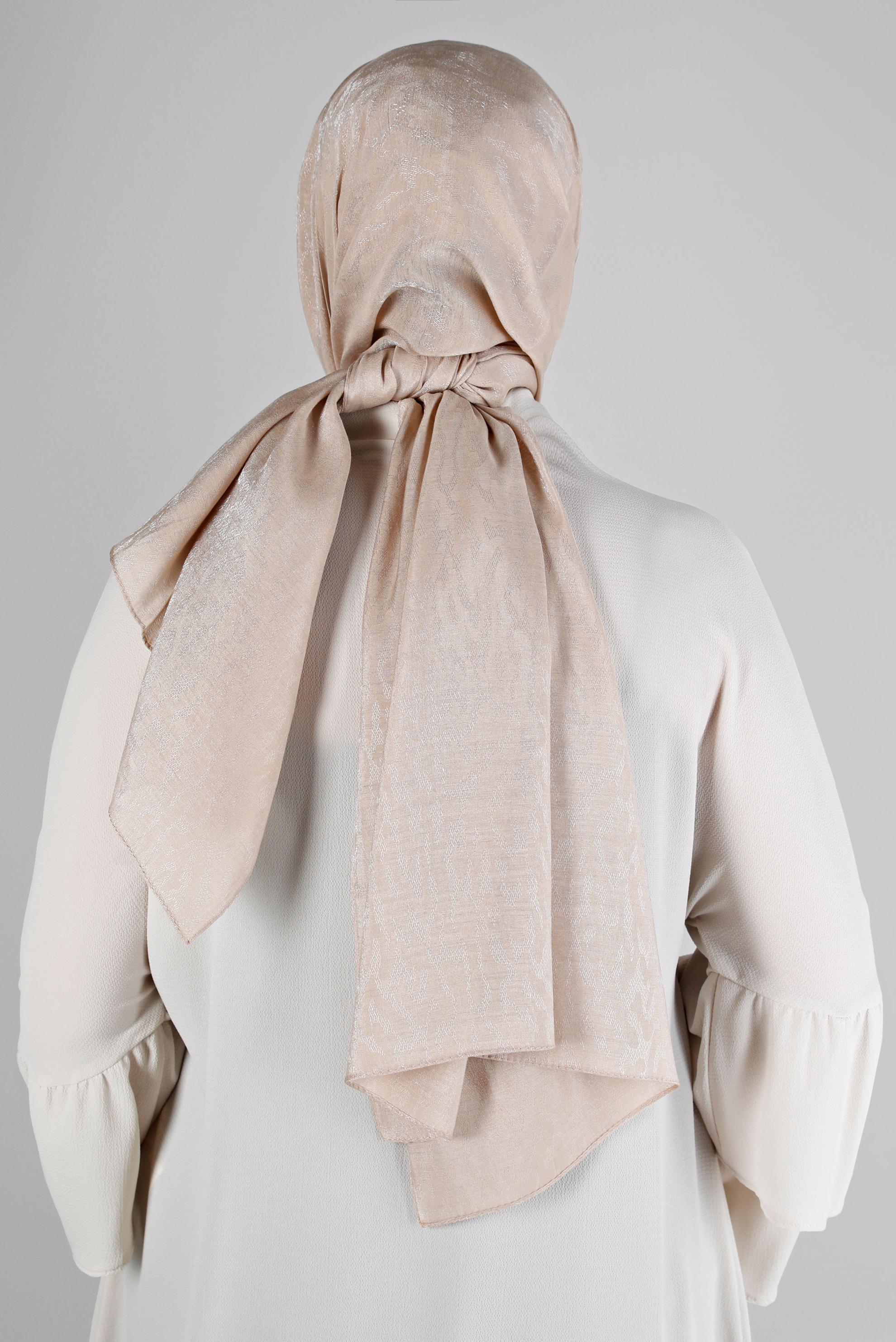 Tesettür giyim BEJ ALVİNA LEOPAR DESEN ABİYE ŞAL 8226 