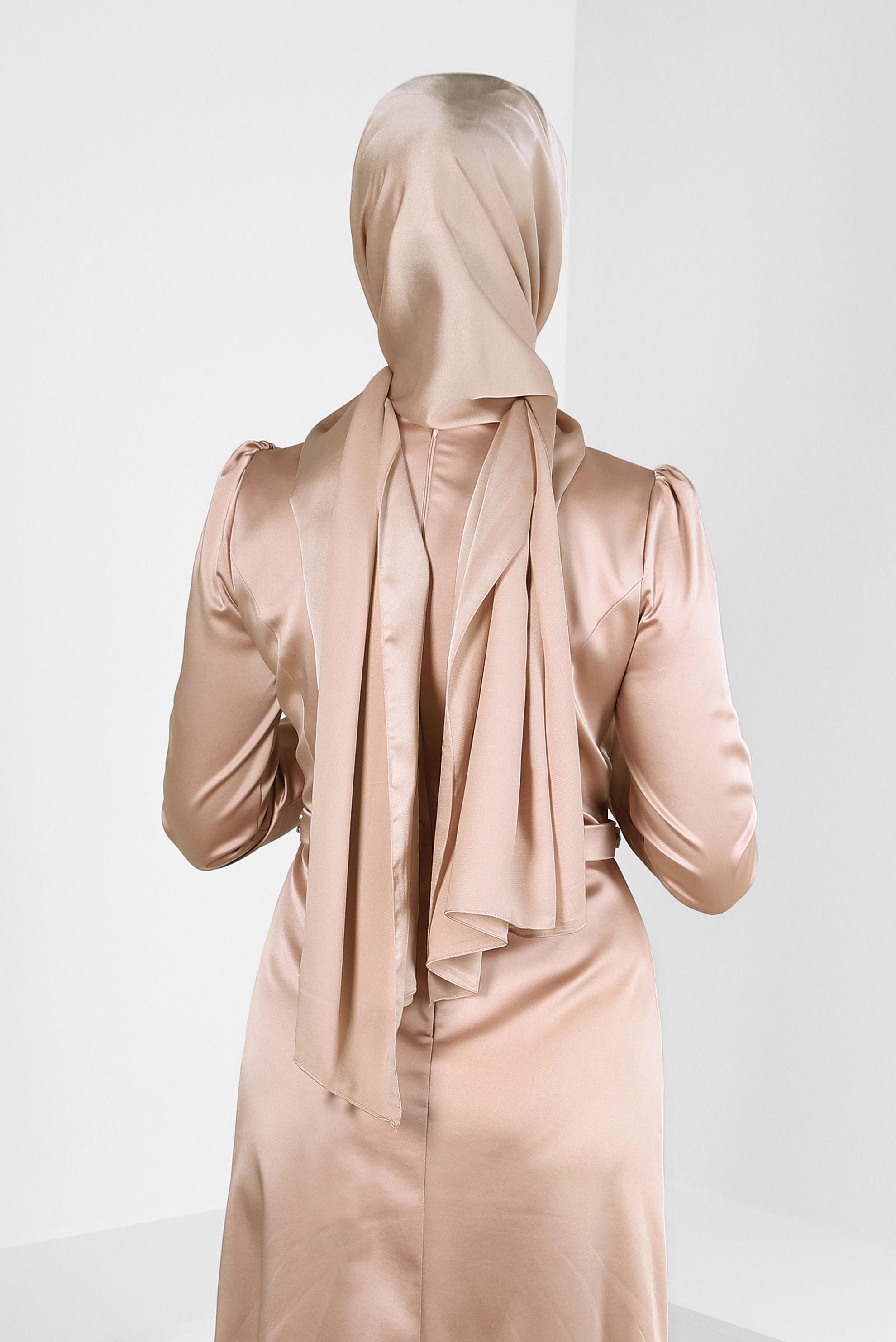 Tesettür giyim BEJ ALVİNA DÜZ ŞAL 8235