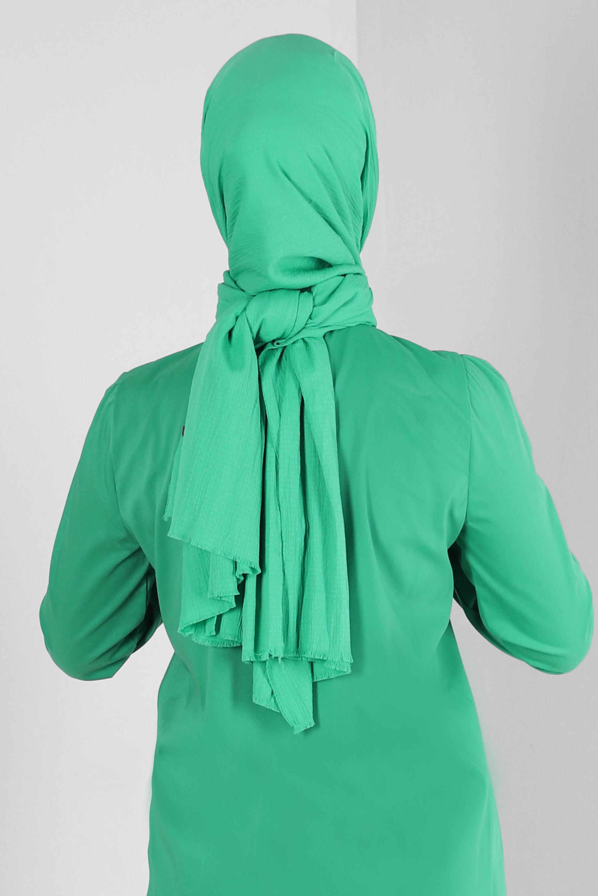 Vêtements hijab VERT CHÂLE DROIT ALVINA 8236