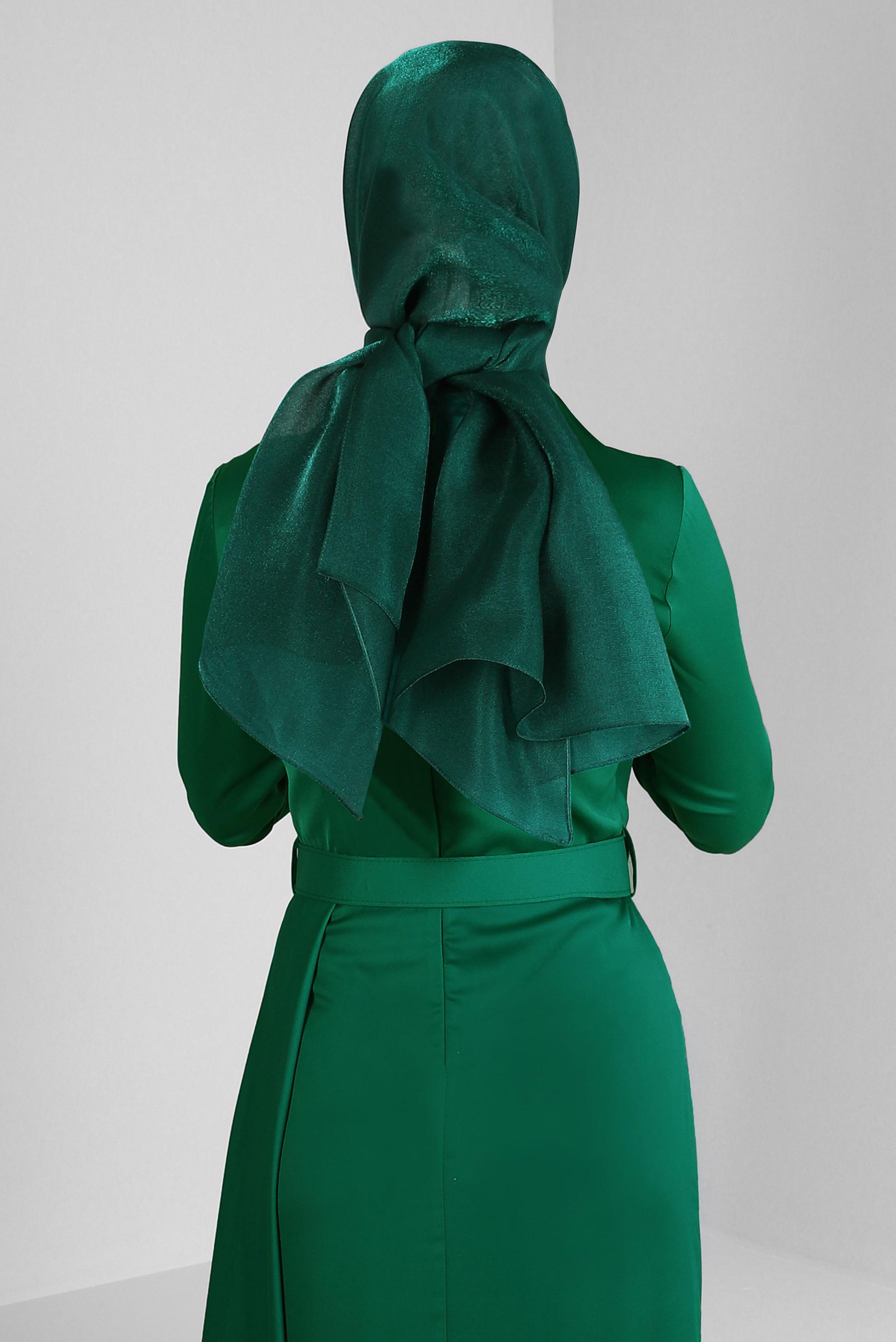 Vêtements hijab VERT CHÂLE À PAILLETTES ALVINA 8240