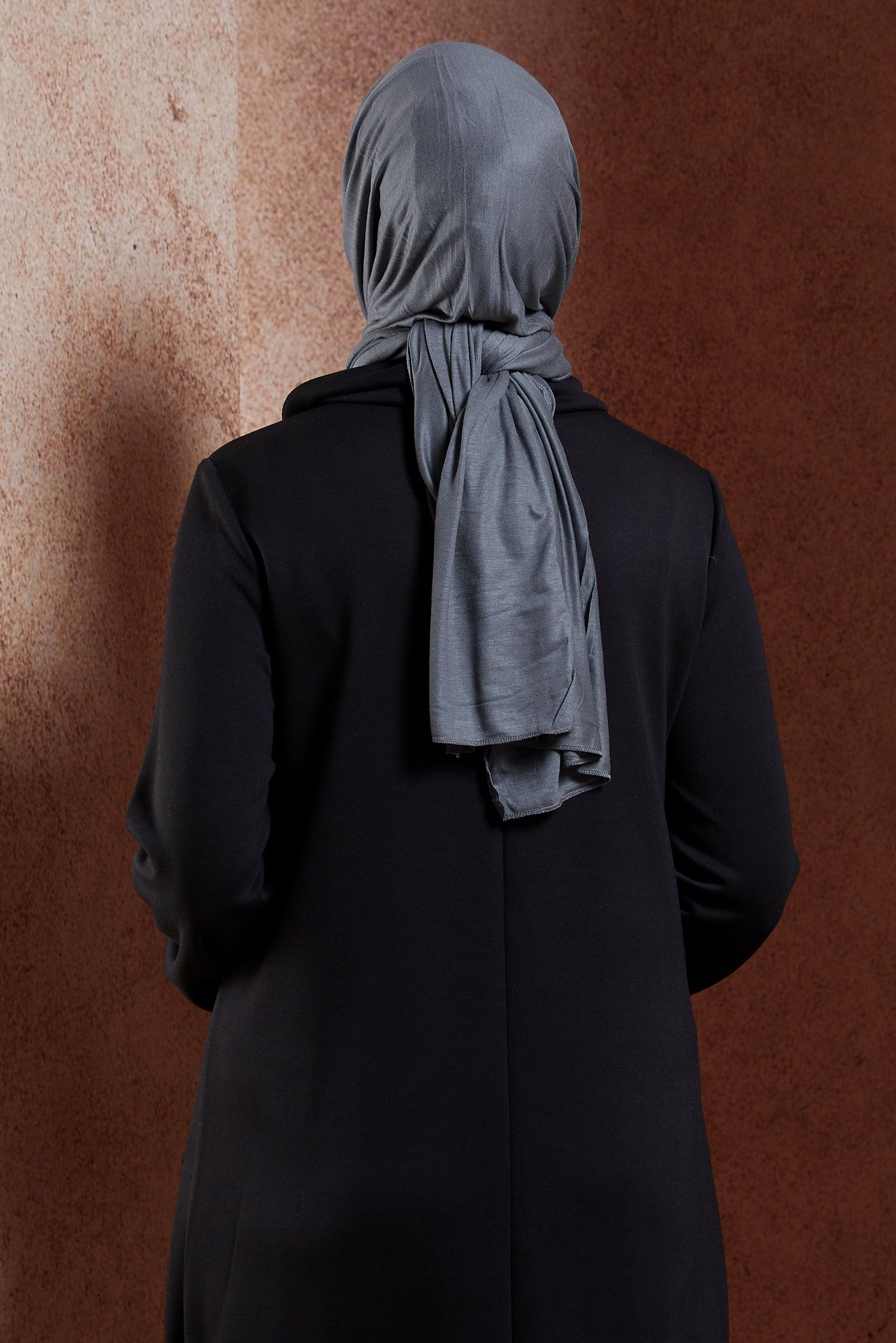 Tesettür giyim GRİ ALVİNA PENYE ŞAL 8251