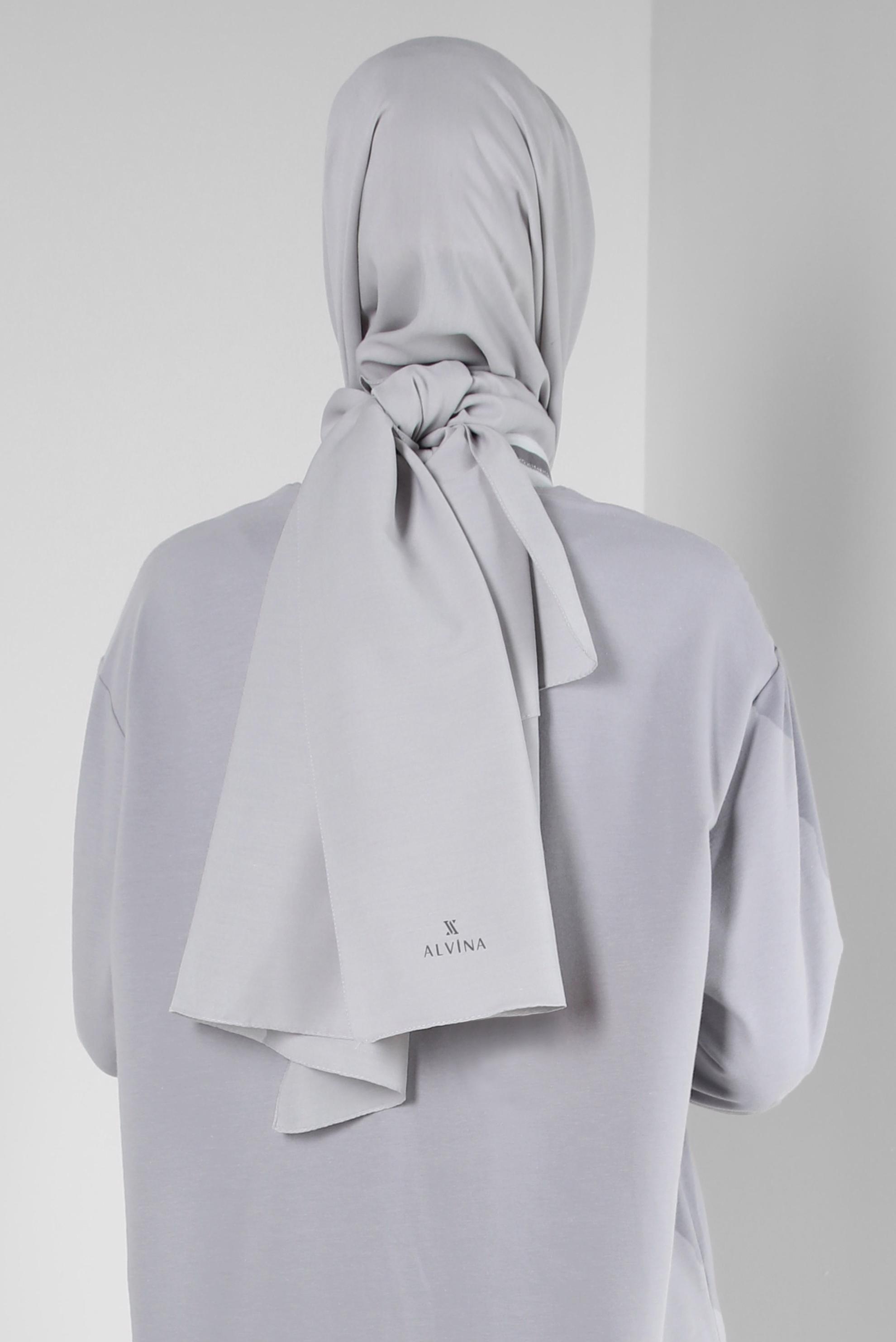 Tesettür giyim GÜMÜŞ ALVİNA DÜZ PAMUK ŞAL 8253