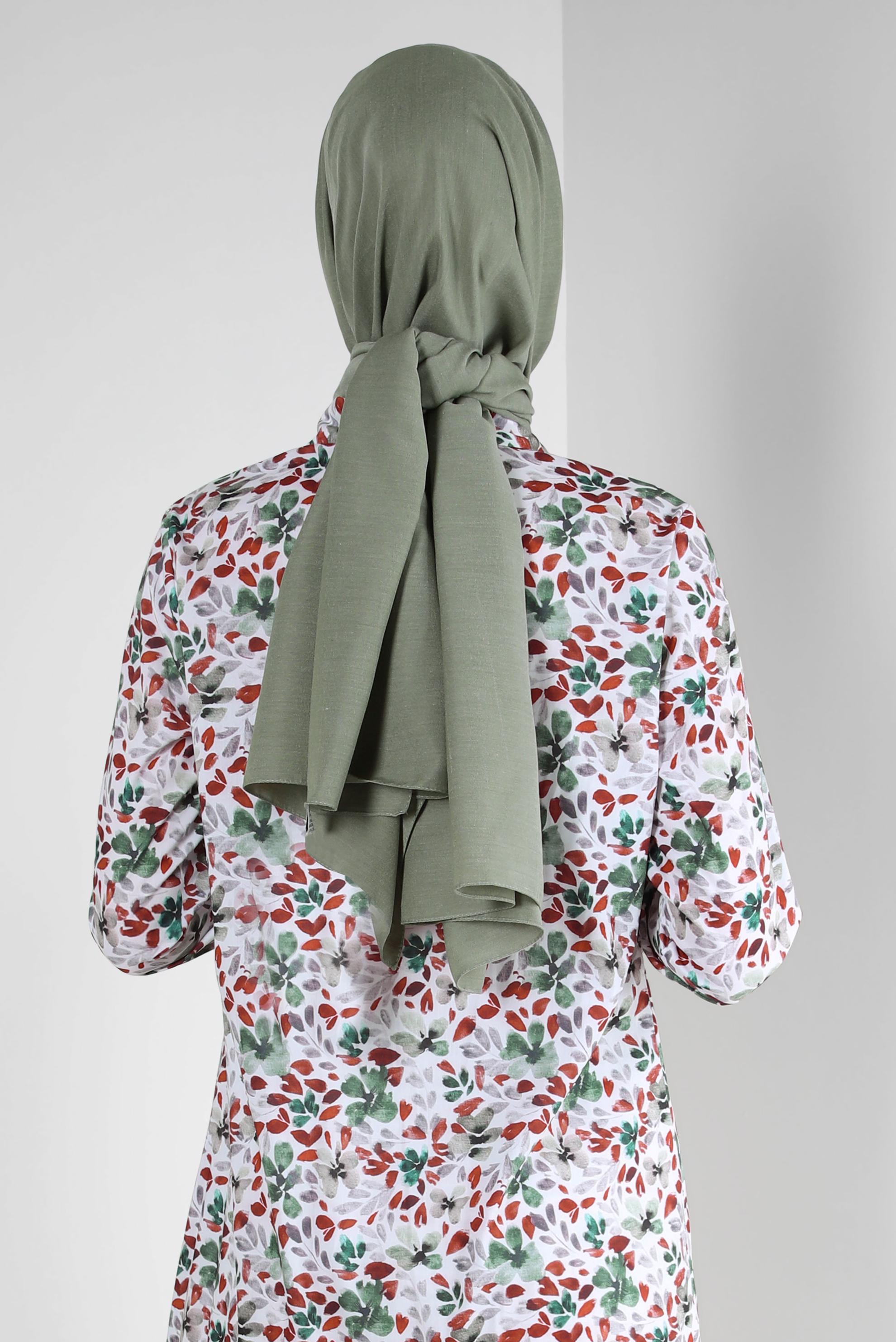 Tesettür giyim YEŞİL ALVİNA DÜZ PAMUK ŞAL 8253