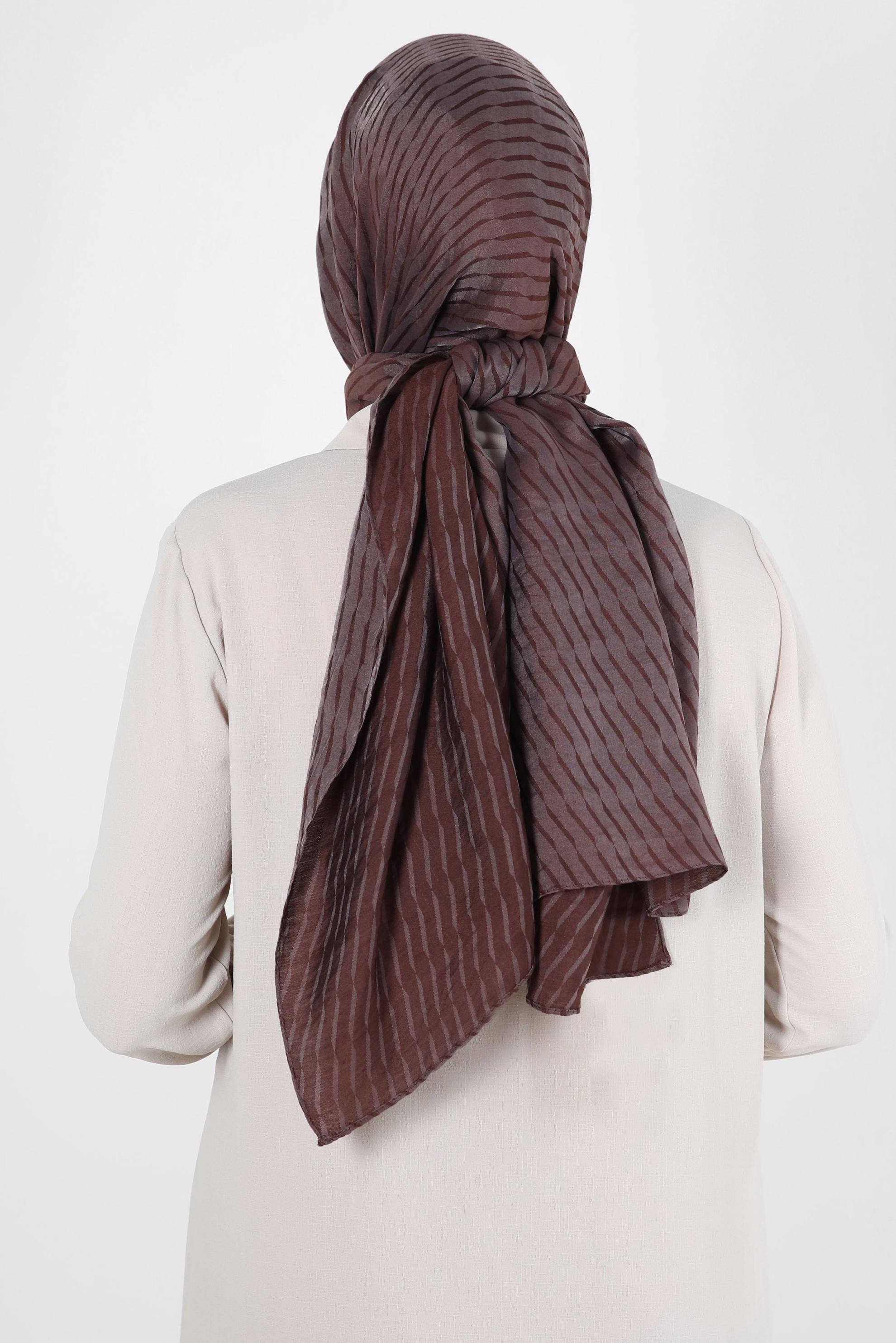 Vêtements hijab BRUN CHÂLE EN VISCOSE À MOTIFS RAYURES ALVINA 8256
