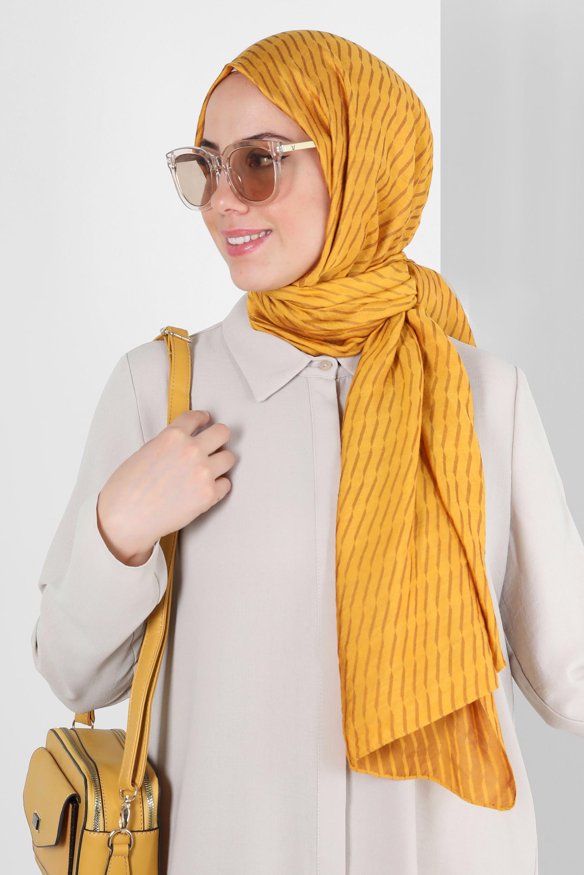 Vêtements hijab JAUNE CHÂLE EN VISCOSE À MOTIFS RAYURES ALVINA 8256